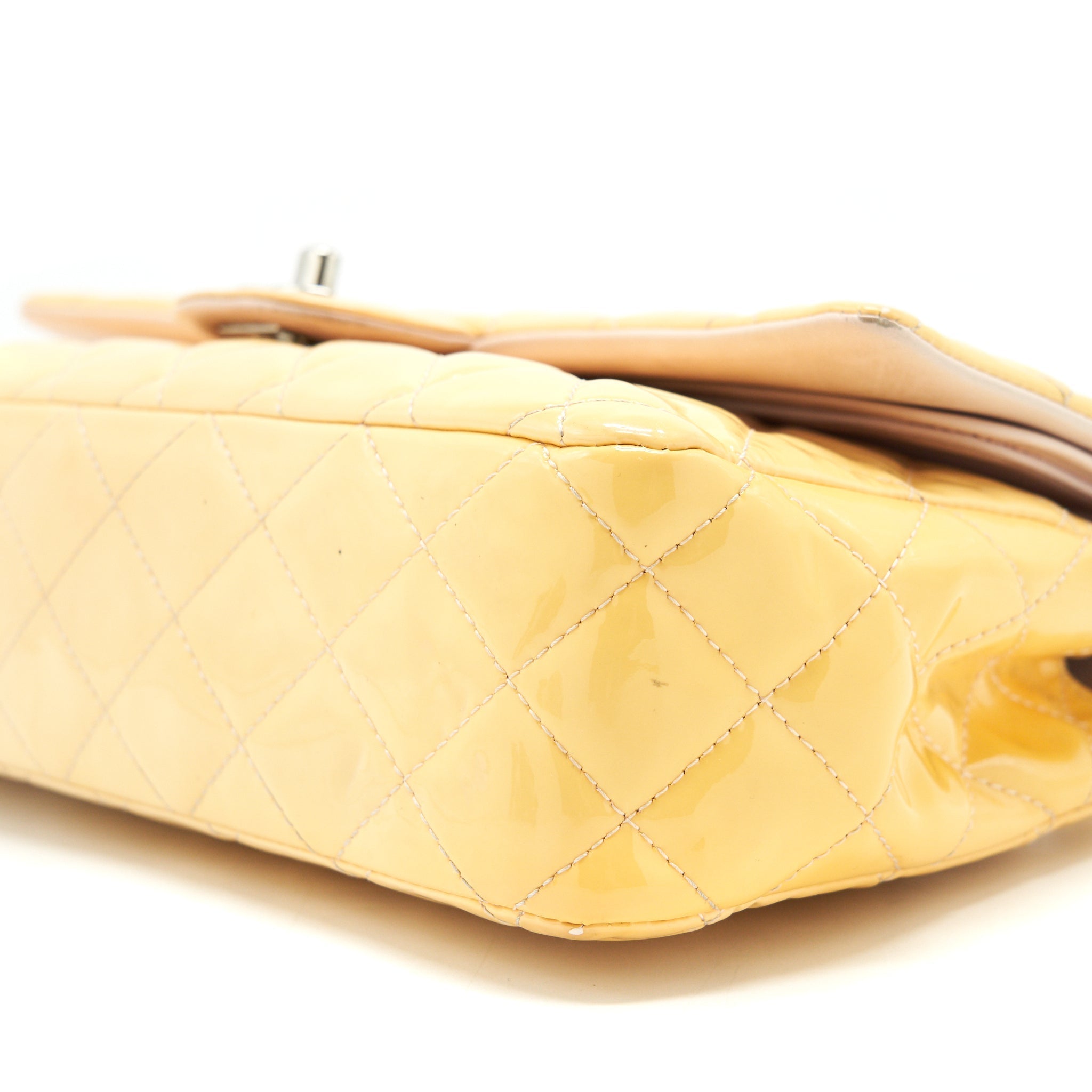 CHANEL MEDIUM CLASSIC DOUBLE FLAP BAG YELLOW PATENT SHW
