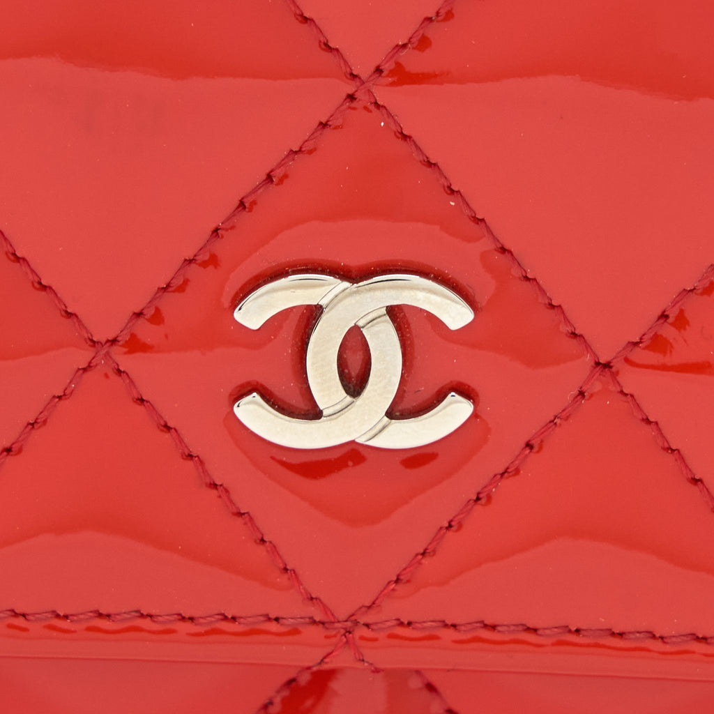 CHANEL CLASSIC WALLET ON CHAIN PATENT RED SHW