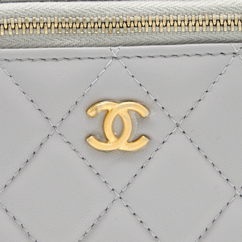 CHANEL 22B PEARL CRUSH LONG VANITY WITH CHAIN LAMBSKIN GREY GHW