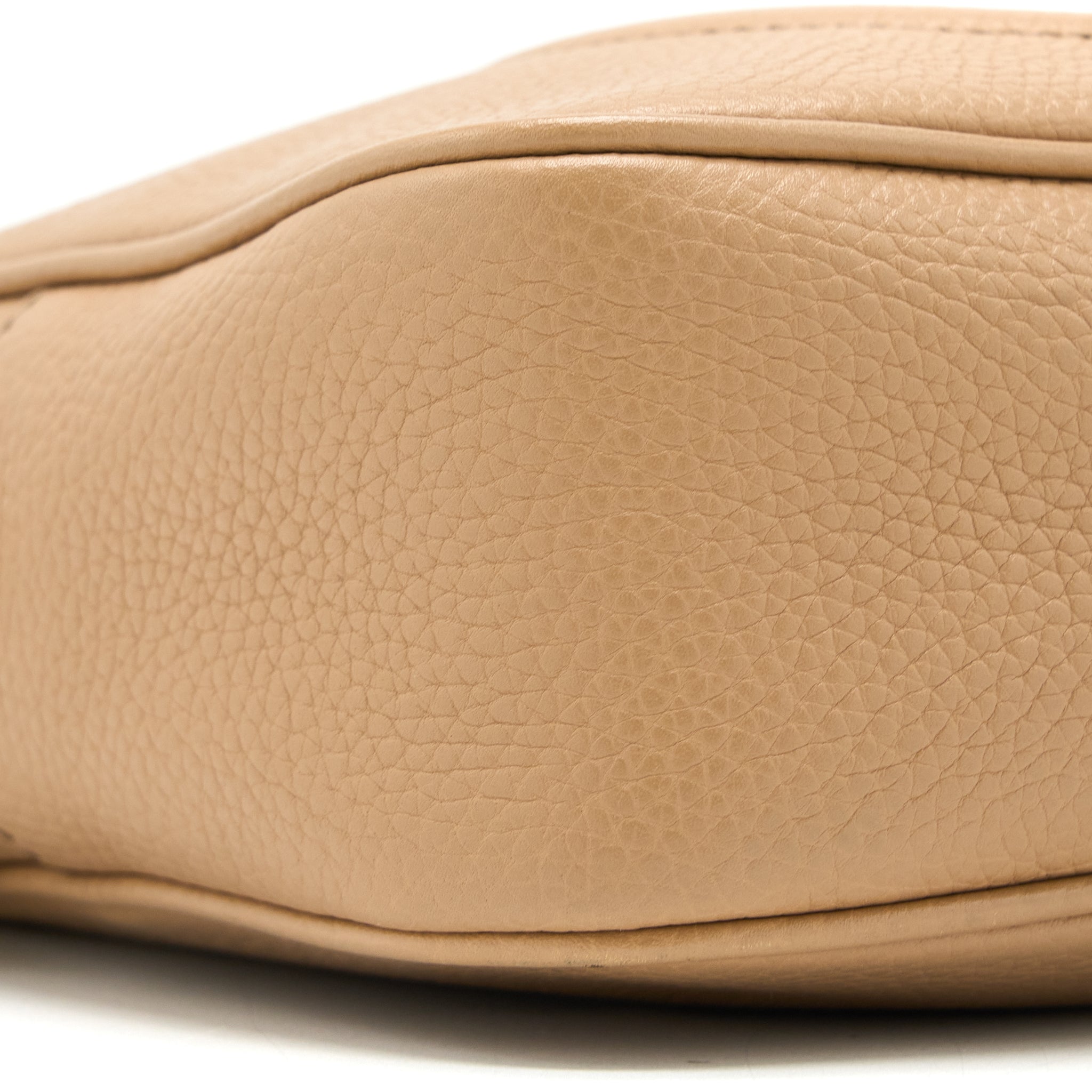 GUCCI SOHO DISCO BAG CALFKSIN DARK BEIGE GHW