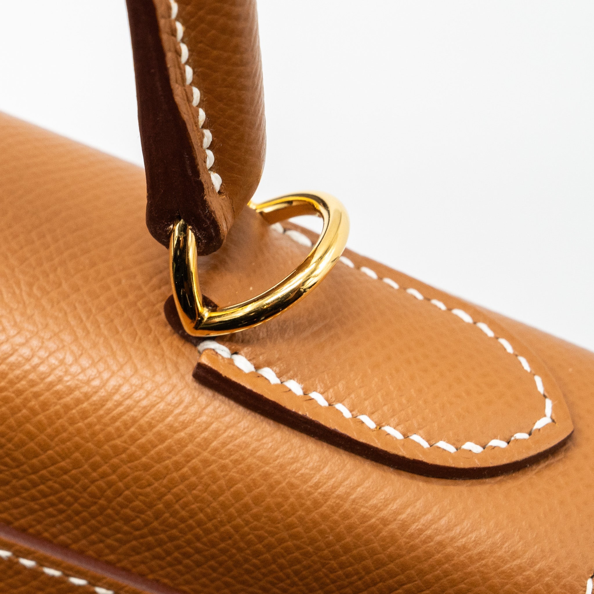 HERMES KELLY 28 SELLIER EPSOM GOLD GHW