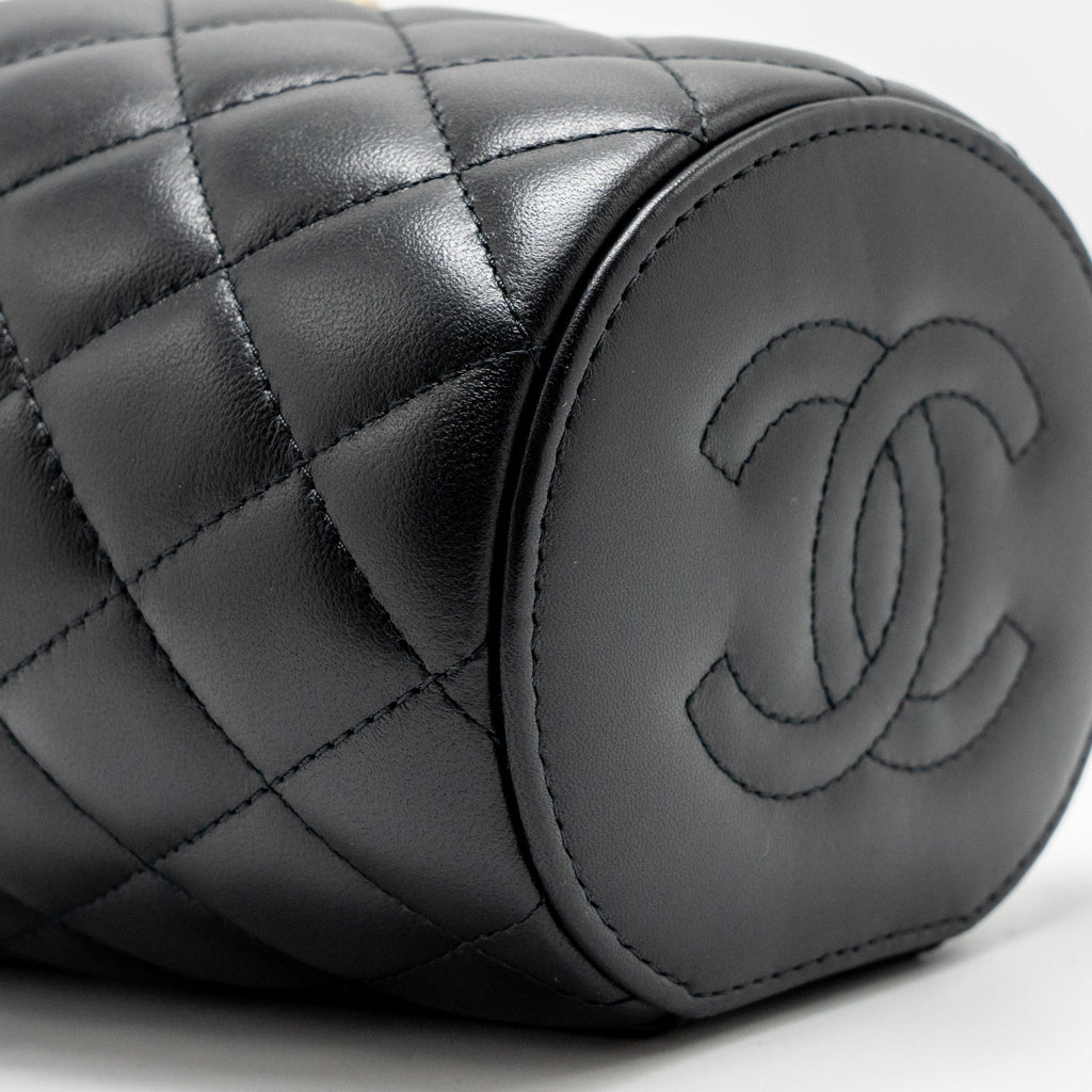 CHANEL AFTERNOON TEA TOP HANDLE VANITY CASE WITH CHAIN LAMBSKIN BLACK GHW (MICROCHIP)