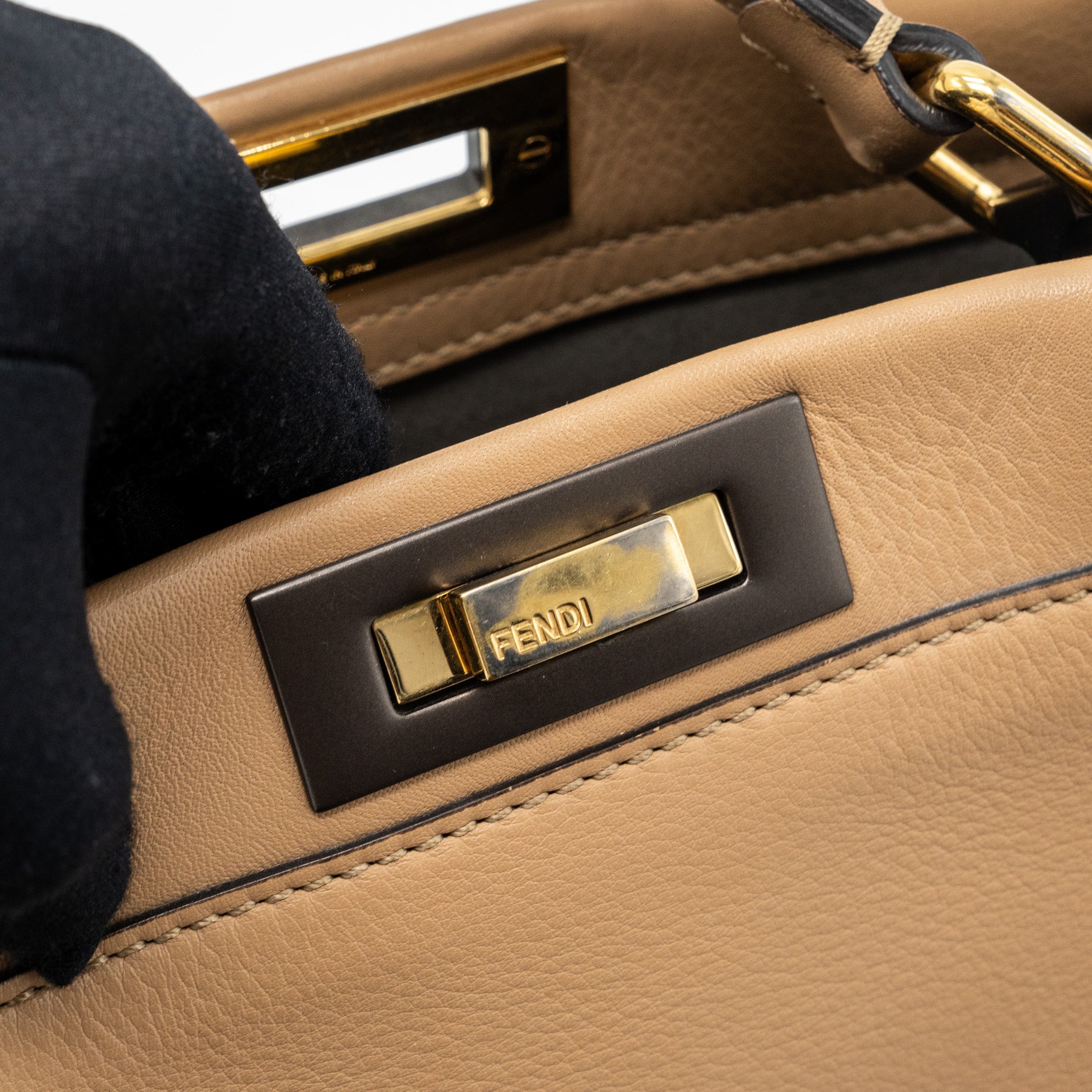FENDI MEDIUM PEEKABOO CALFSKIN TOBACCO MULTICOLOUR HARDWARE
