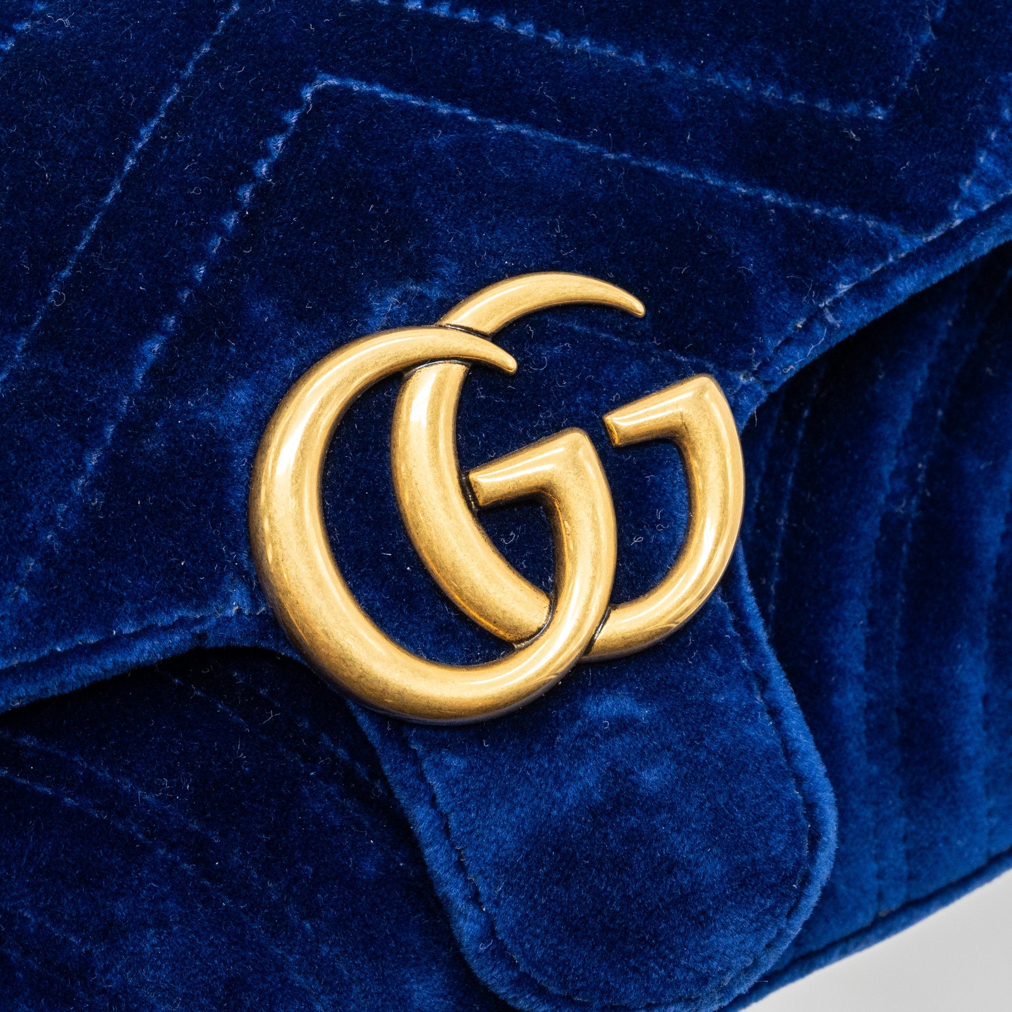 GUCCI MINI GG MARMONT BAG VELVET BLUE GHW