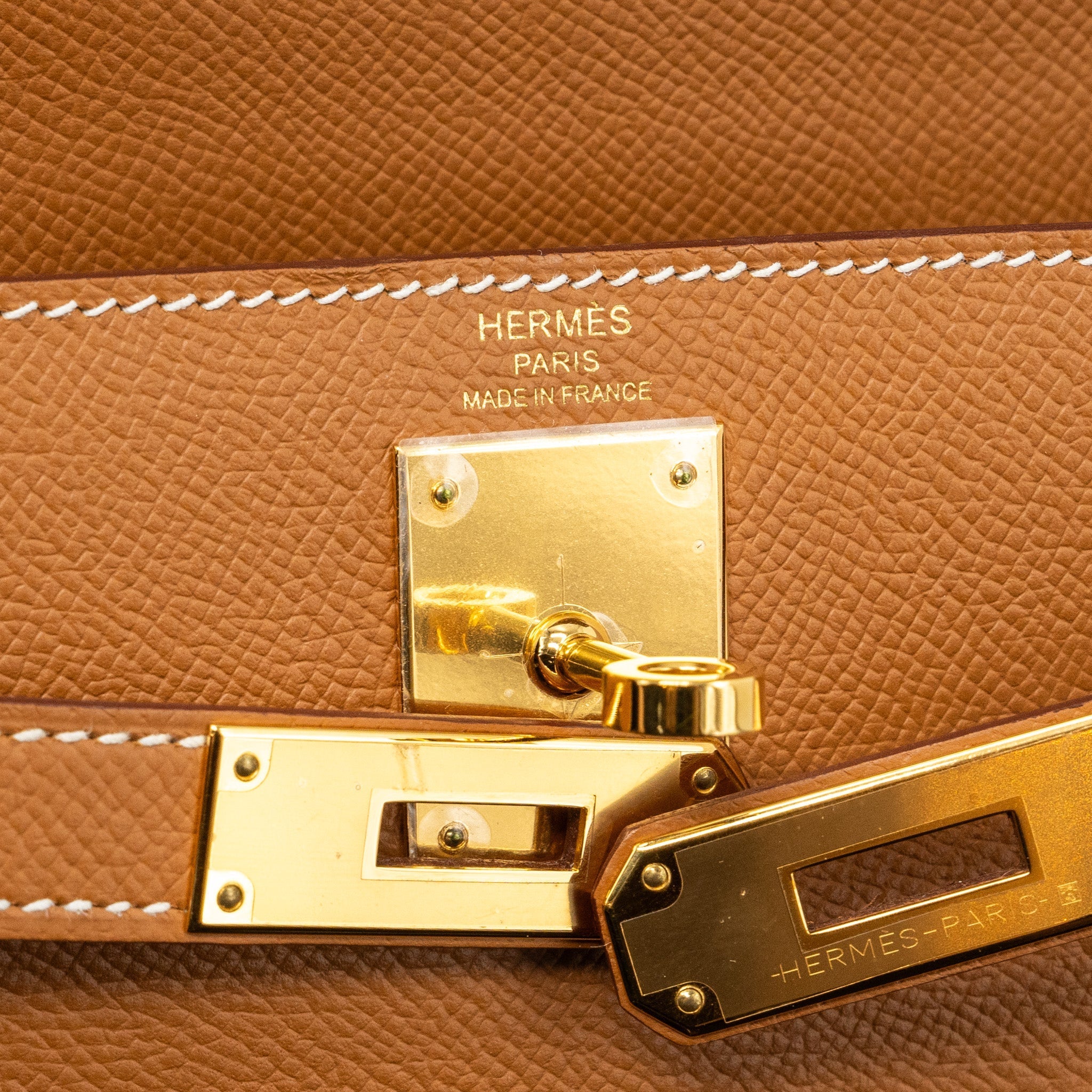 HERMES KELLY 28 SELLIER EPSOM GOLD GHW