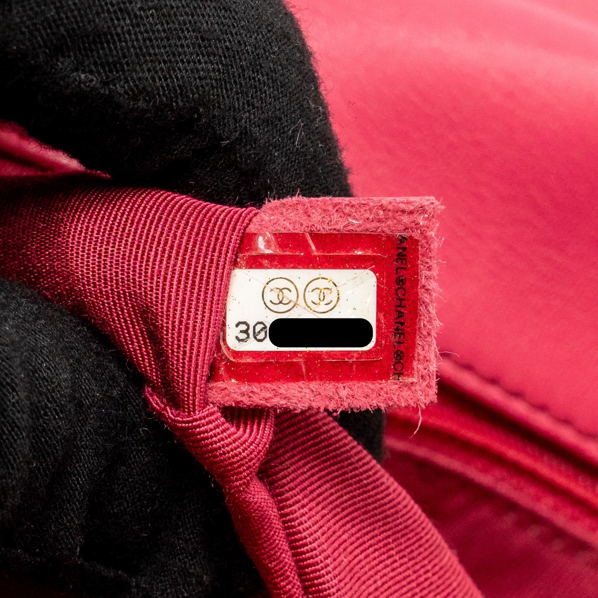 CHANEL SMALL 19 BAG LAMBSKIN PINK MULTICOLOUR HARDWARE