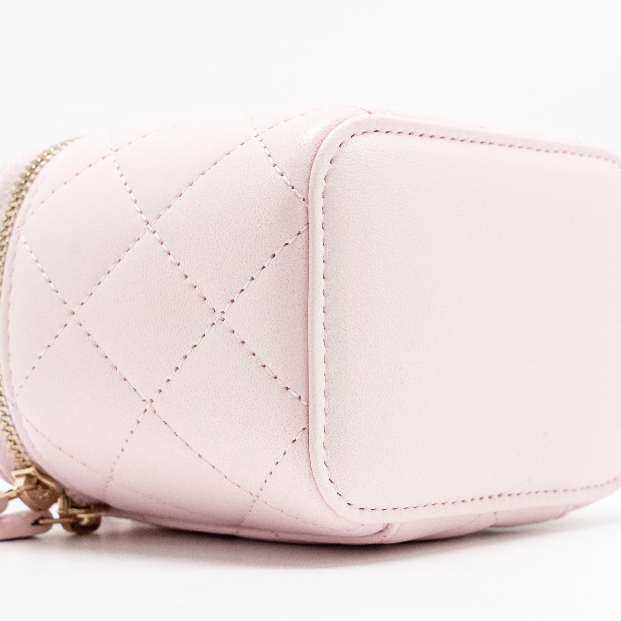 CHANEL TOP HANDLE MINI VANITY CASE WITH CHAIN LAMBSKIN LIGHT PINK LGHW