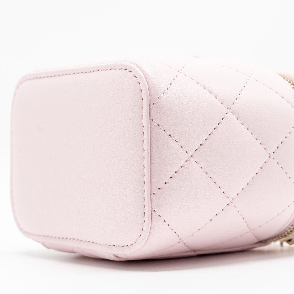 CHANEL TOP HANDLE MINI VANITY CASE WITH CHAIN LAMBSKIN LIGHT PINK LGHW