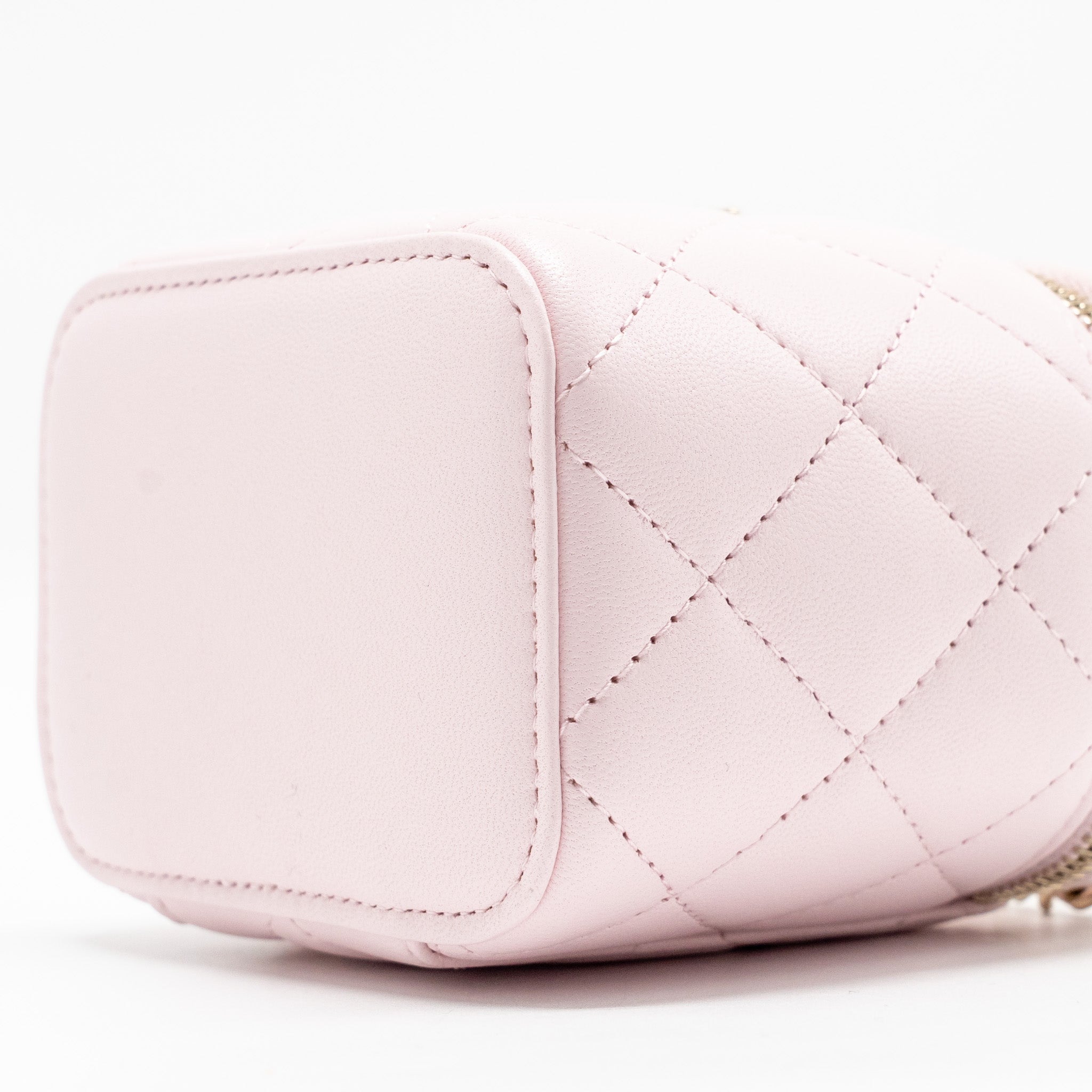 CHANEL TOP HANDLE MINI VANITY CASE WITH CHAIN LAMBSKIN LIGHT PINK LGHW