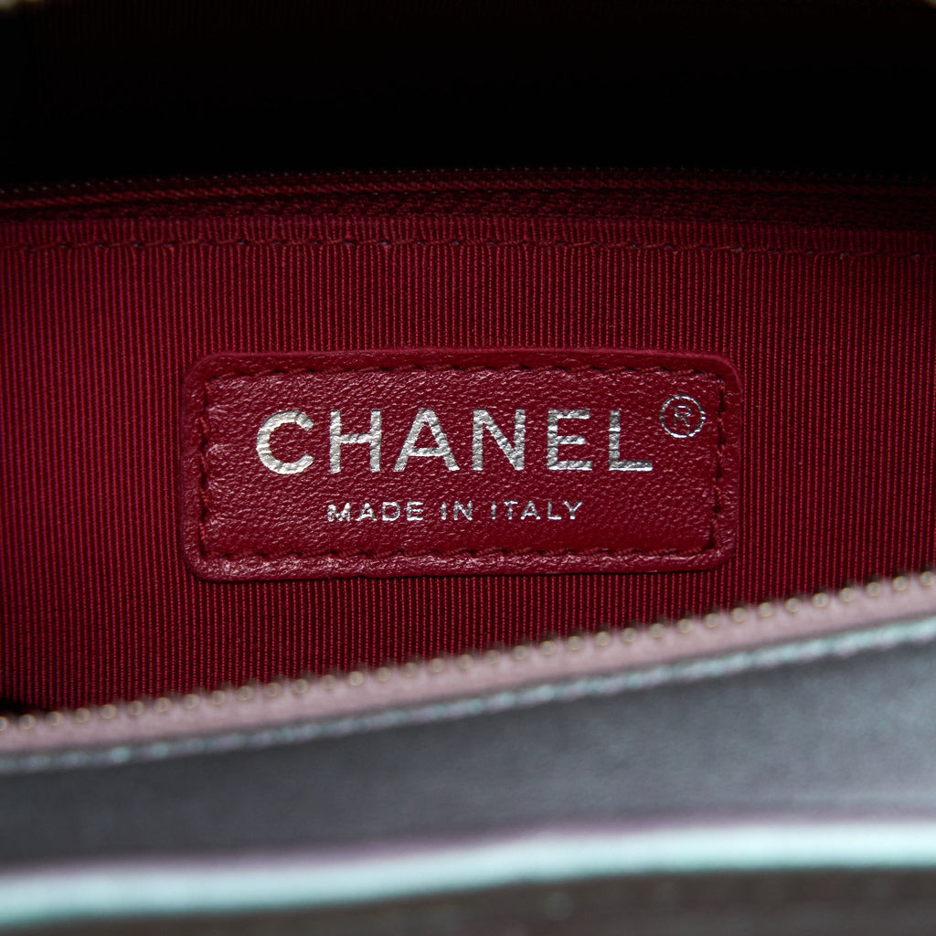 CHANEL LARGE GABRIELLE HOBO LAMBSKIN/CALFSKIN IRIDESCENT PURPLE RAINBOW COLOUR MULTICOLOUR HARDWARE