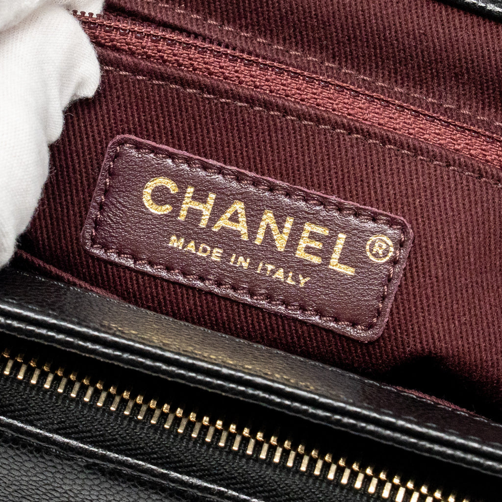 CHANEL SMALL BUSINESS AFFINITY CAVIAR BLACK LGHW