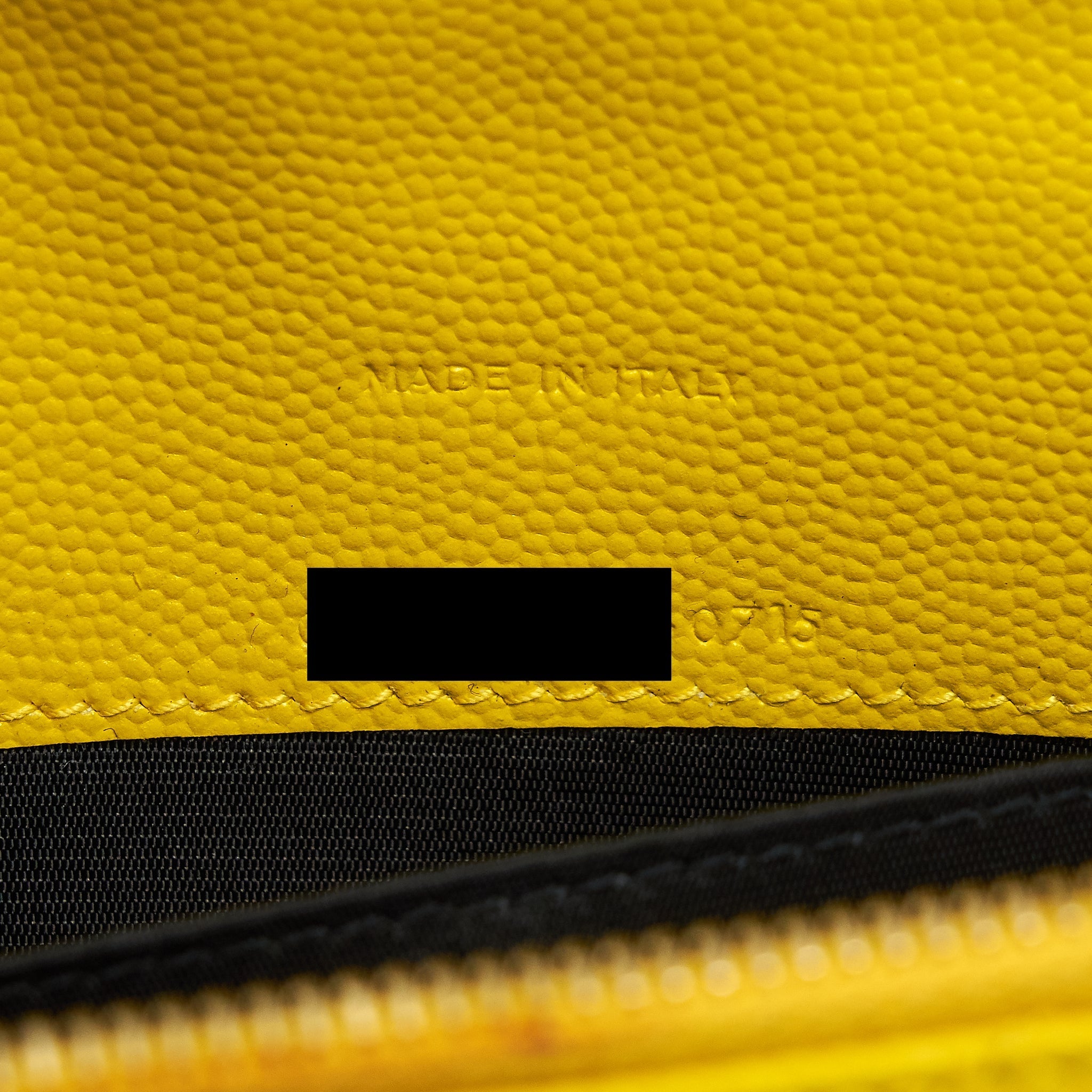 SAINT LAURENT /YSL ENVELOPE WALLET ON CHAIN GRAINED CALFSKIN YELLOW GHW