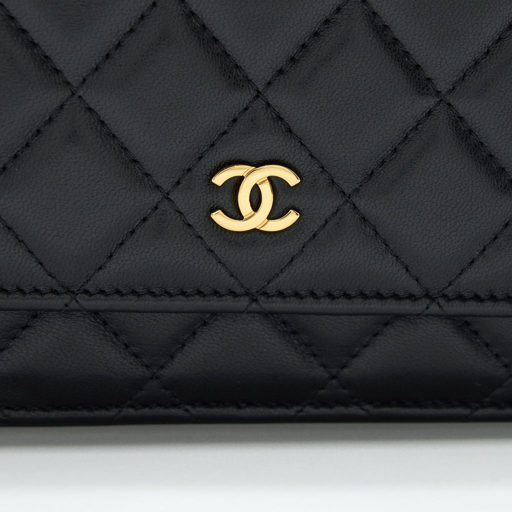 CHANEL CLASSIC WALLET ON CHAINS LAMBSKIN BLACK GHW(MICROCHIP)
