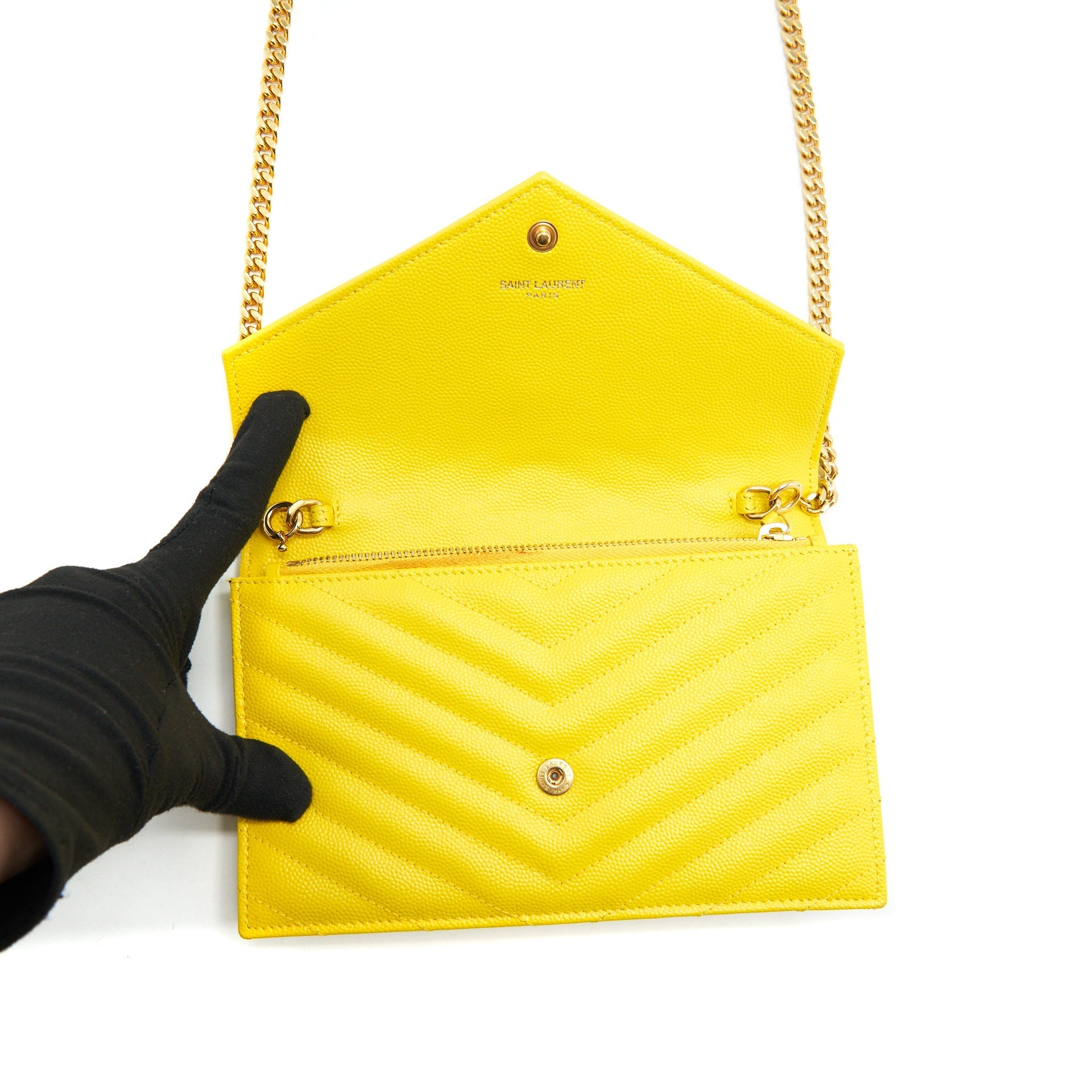 SAINT LAURENT /YSL ENVELOPE WALLET ON CHAIN GRAINED CALFSKIN YELLOW GHW