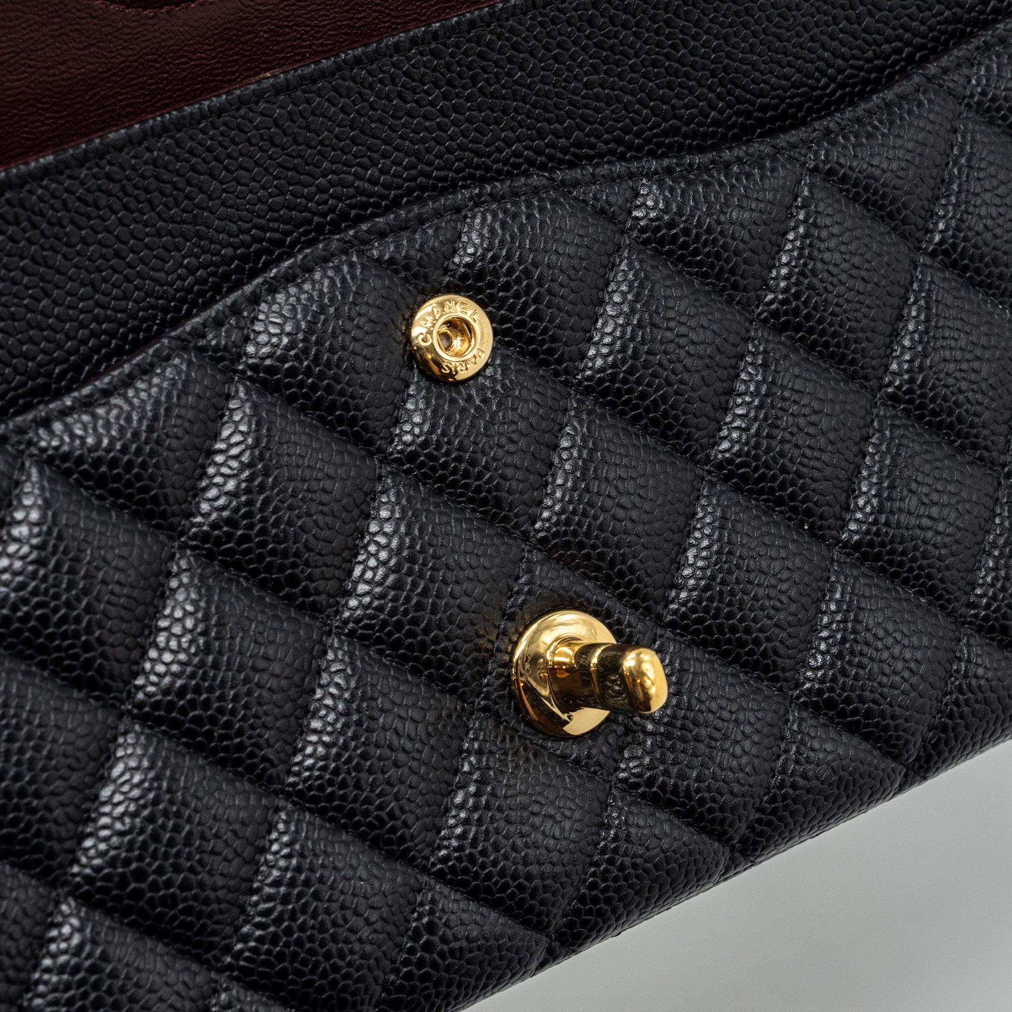 CHANEL MEDIUM CLASSIC DOUBLE FLAP BAG CAVIAR BLACK GHW