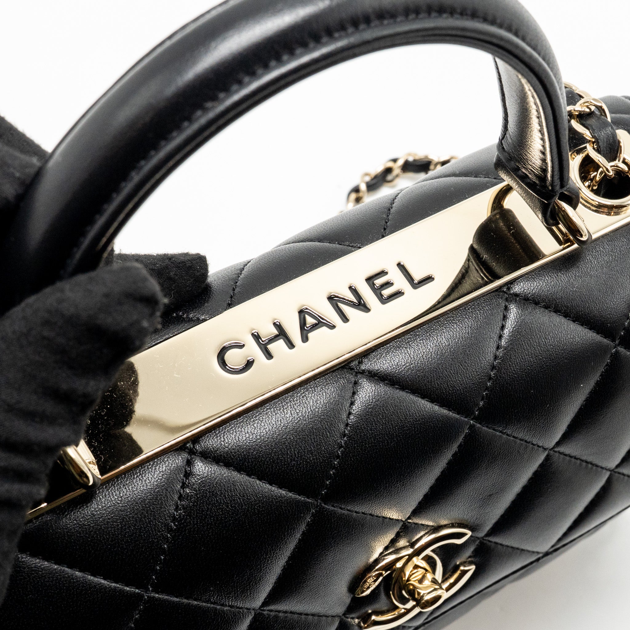 CHANEL TOP HANDLE TRENDY CC FLAP BAG LAMBSKIN BLACK LGHW