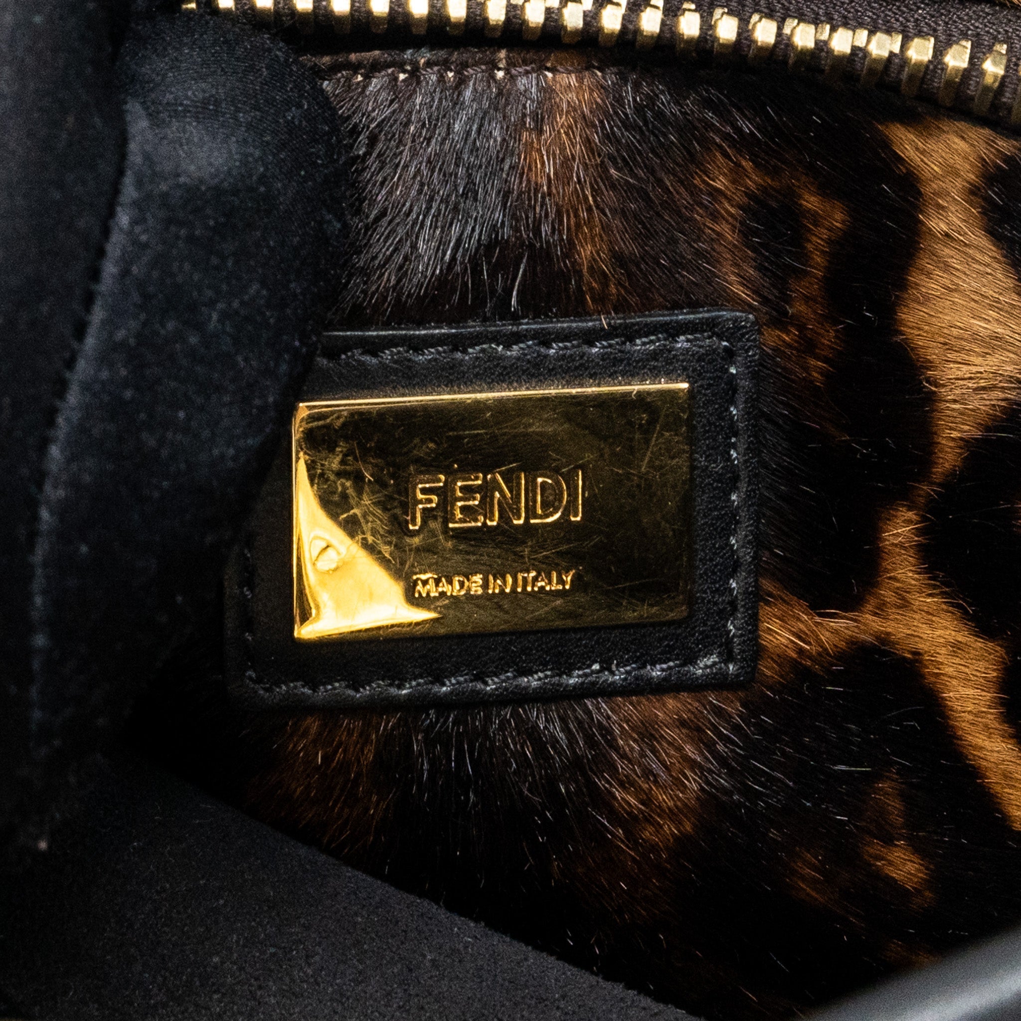 FENDI MEDIUM PEEKABOO BAG LEATHER BLACK GHW