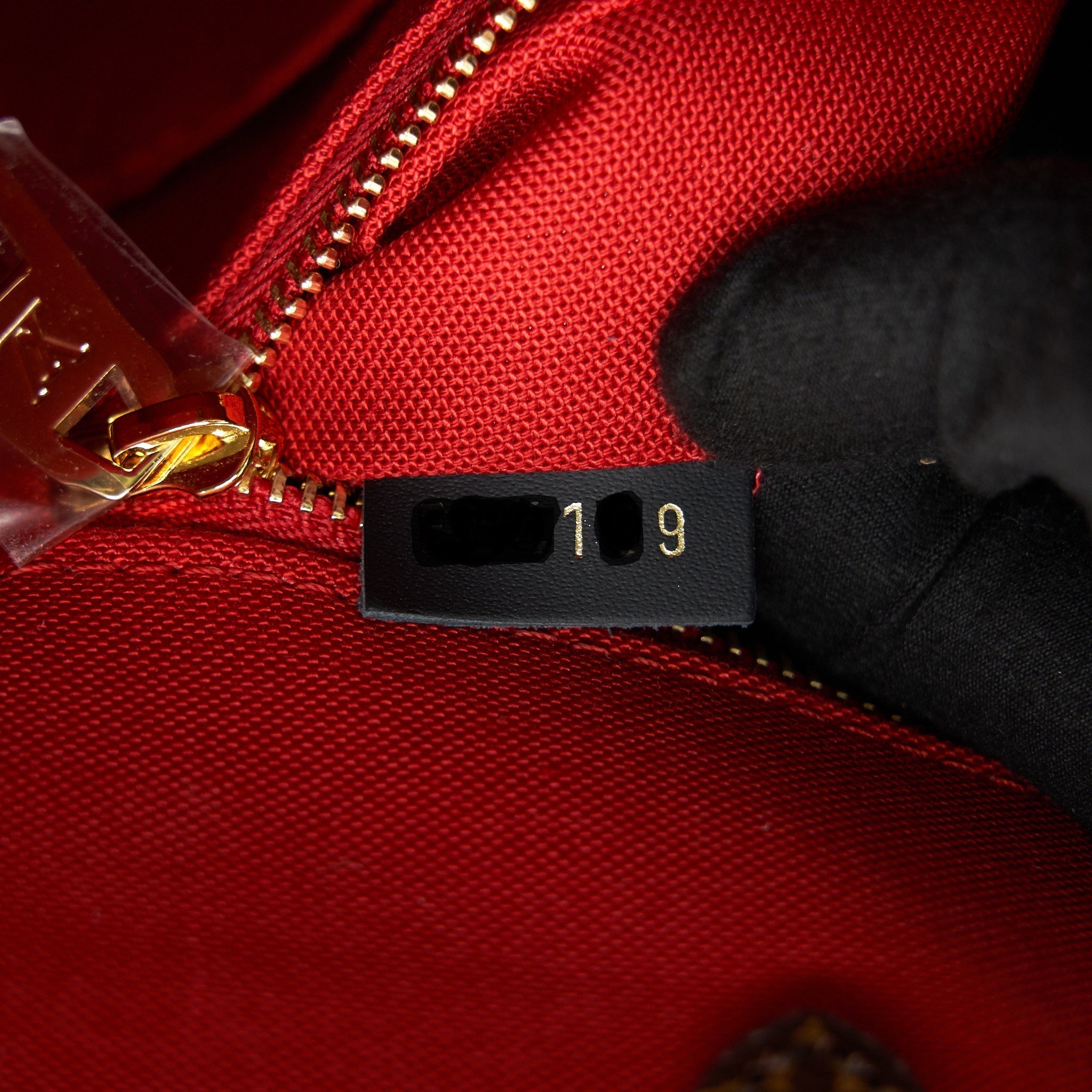 LOUIS VUITTON ON THE GO GM MONOGRAM CANVAS