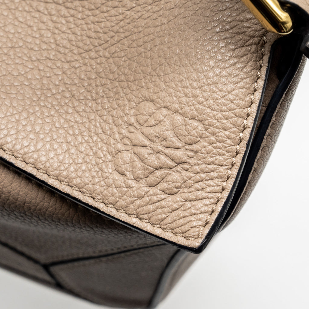 LOEWE SMALL PUZZLE BAG CALFSKIN SAND GHW