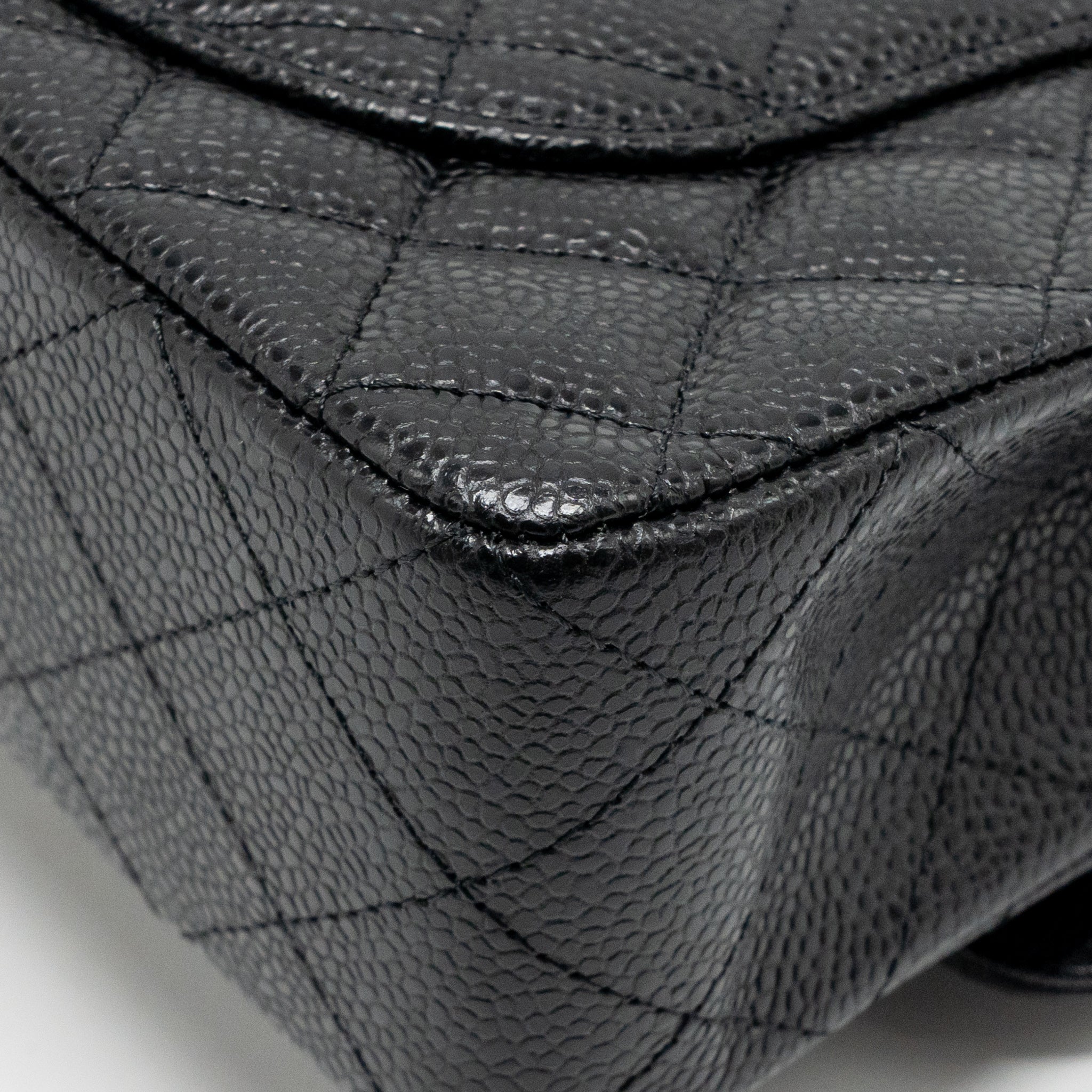 CHANEL SMALL CLASSIC DOUBLE FLAP BAG CAVIAR BLACK GHW (MICROCHIP)