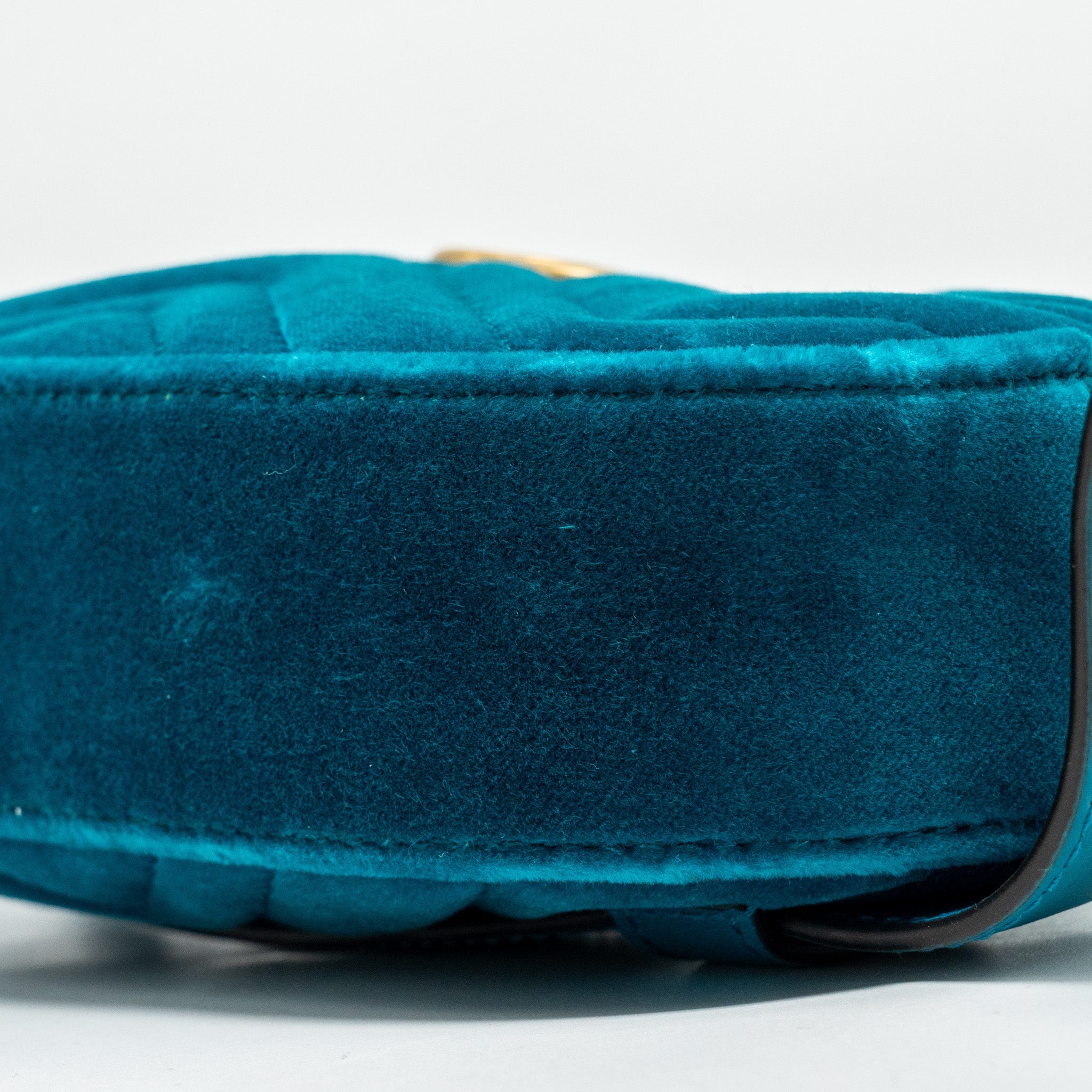 GUCCI SIZE 65 MARMONT BELT BAG VELVET BLUE GHW