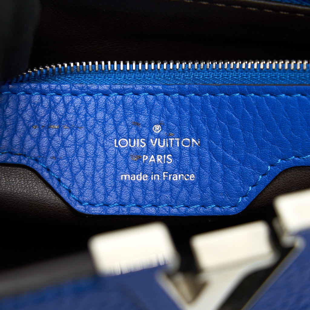 LOUIS VUITTON CAPUCINES ROYAL BLUE MM