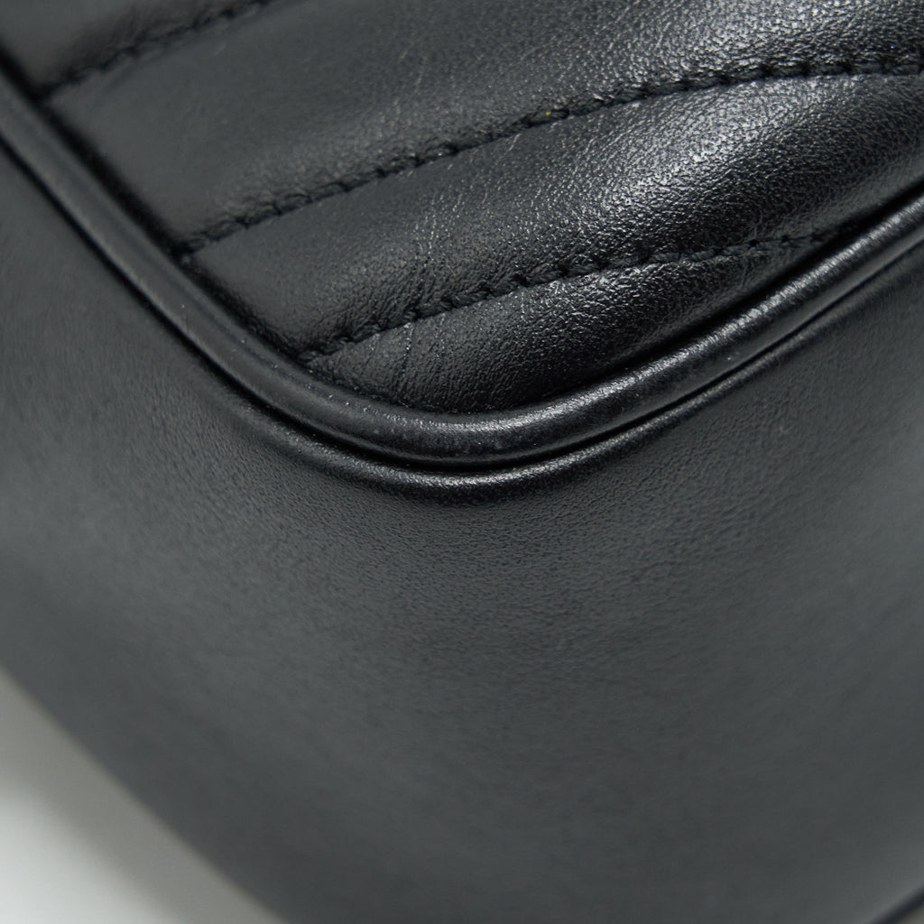 GUCCI GG MARMONT SMALL MATELASSE SHOULDER BAG BLACK GHW