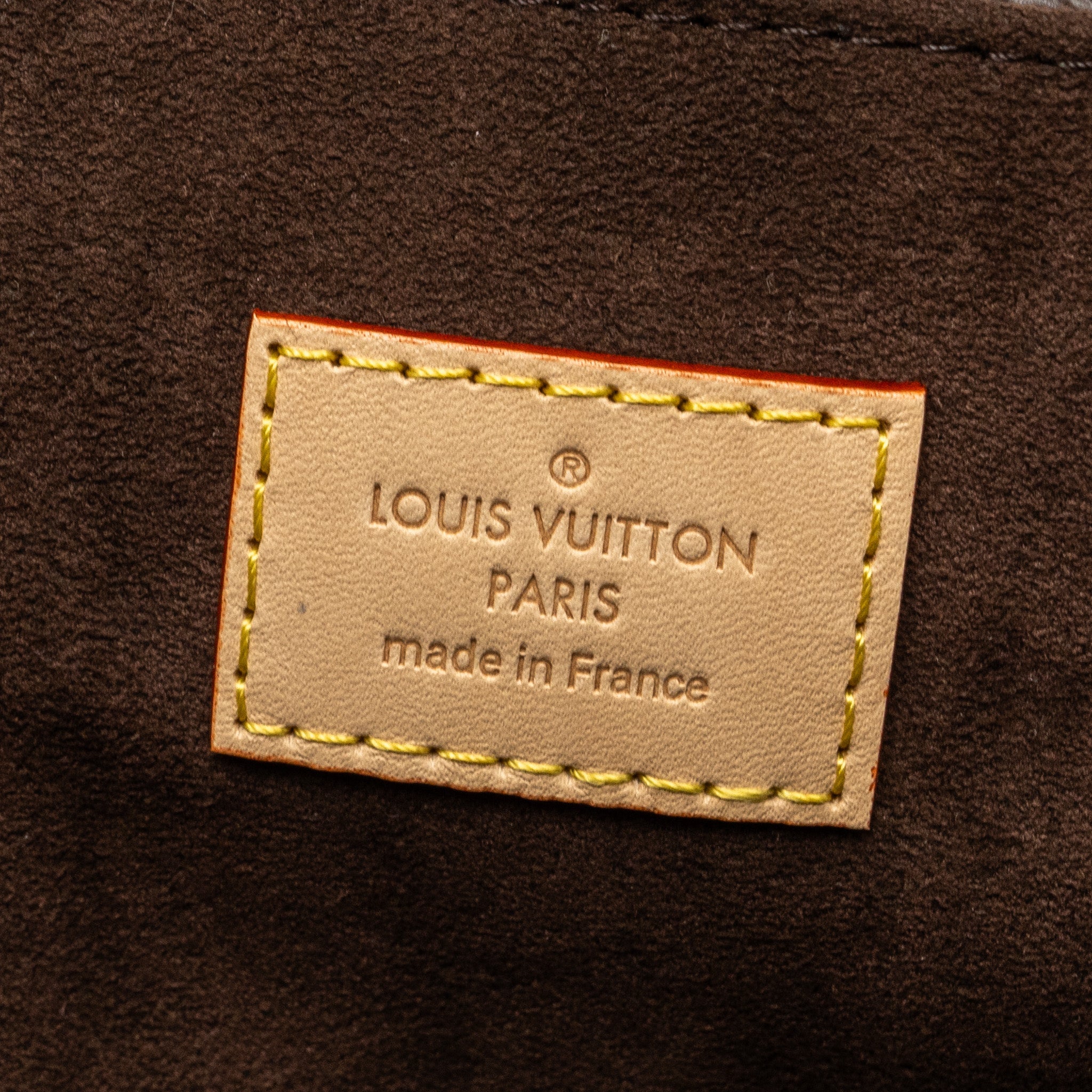 LOUIS VUITTON POCHETTE MÉTIS MONOGRAM CANVAS GHW