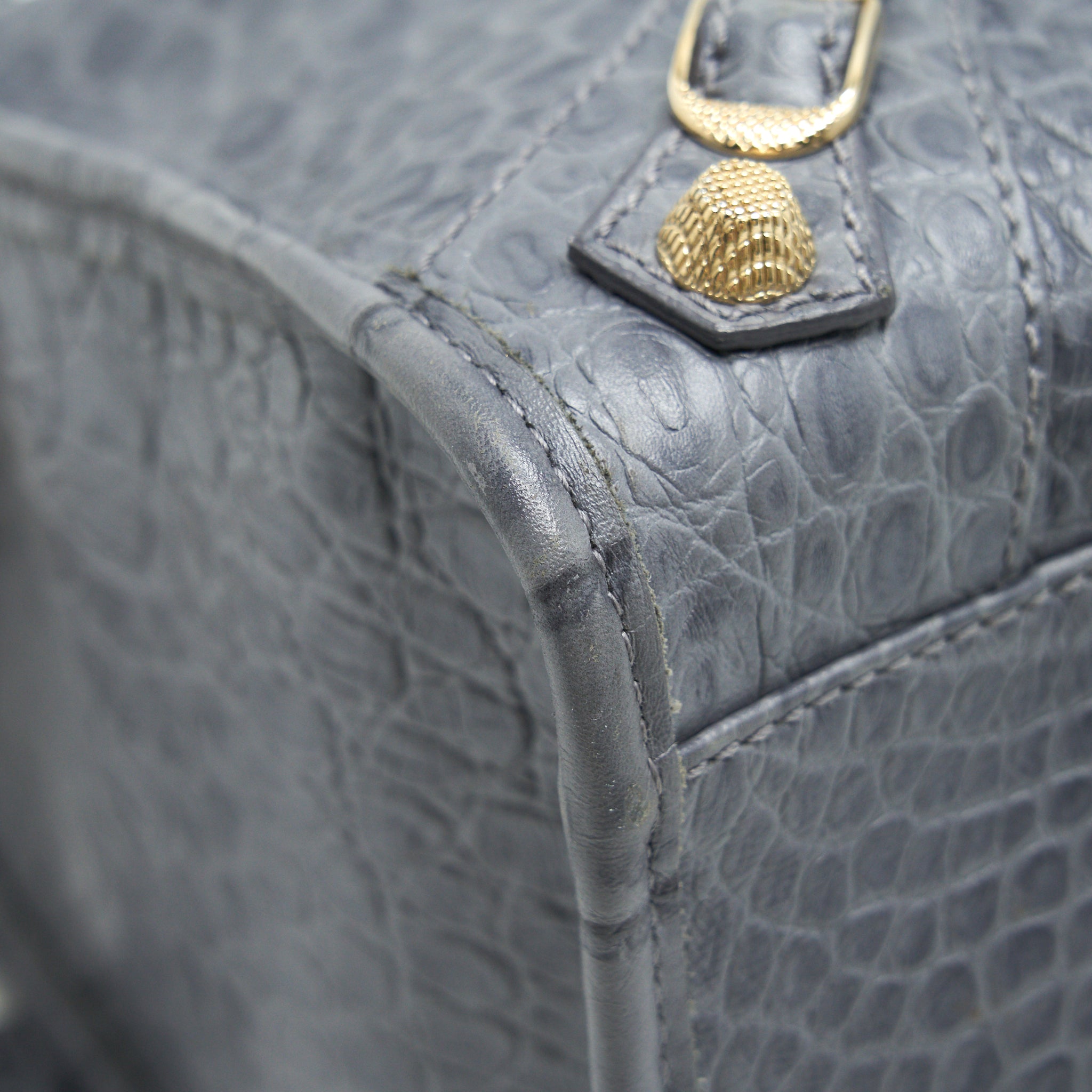 BALENCIAGA MEDIUM EMBOSSED CALFSKIN BAG IN GREY SHW
