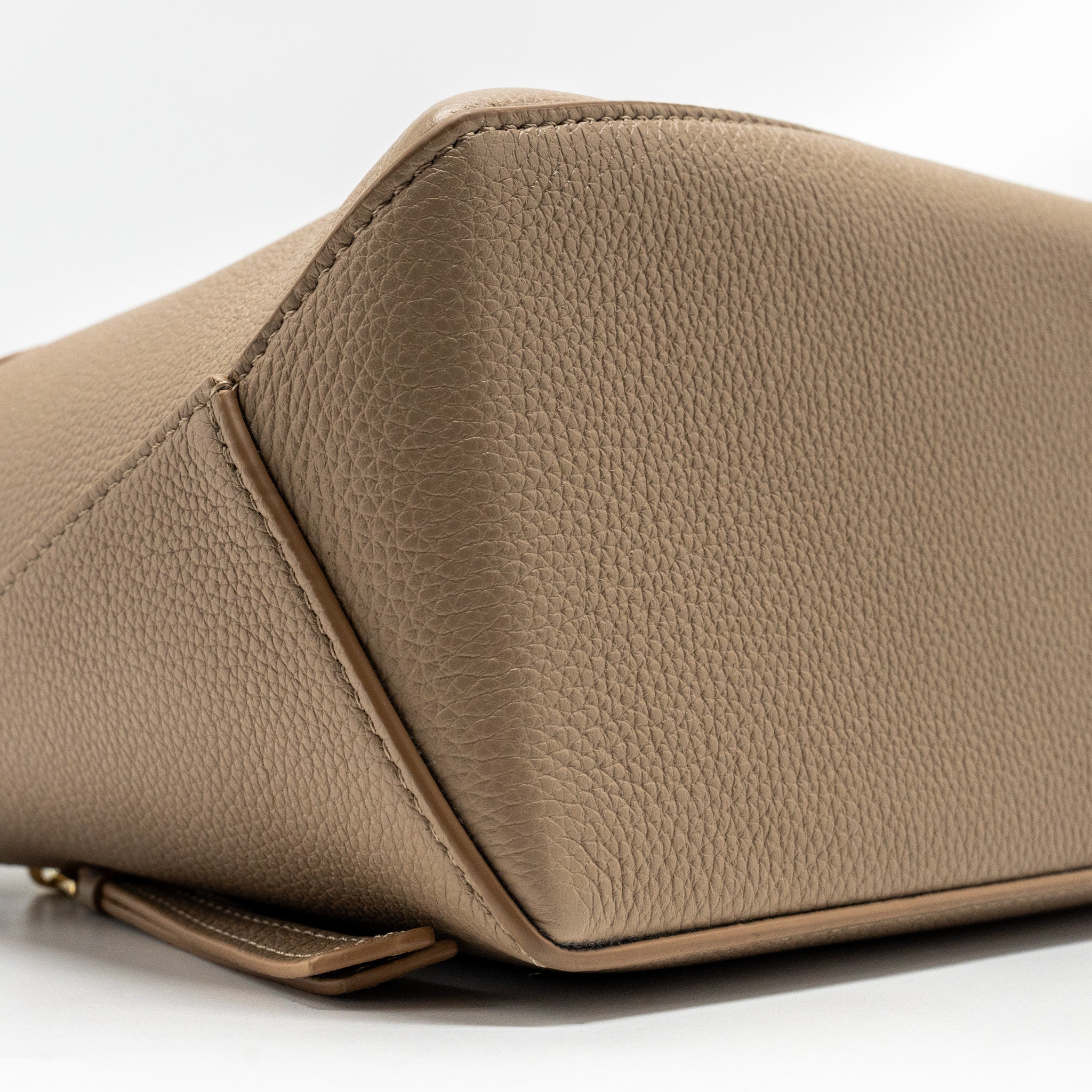 LOEWE SMALL PUZZLE BAG GRAINED CALFSKIN SAND GHW