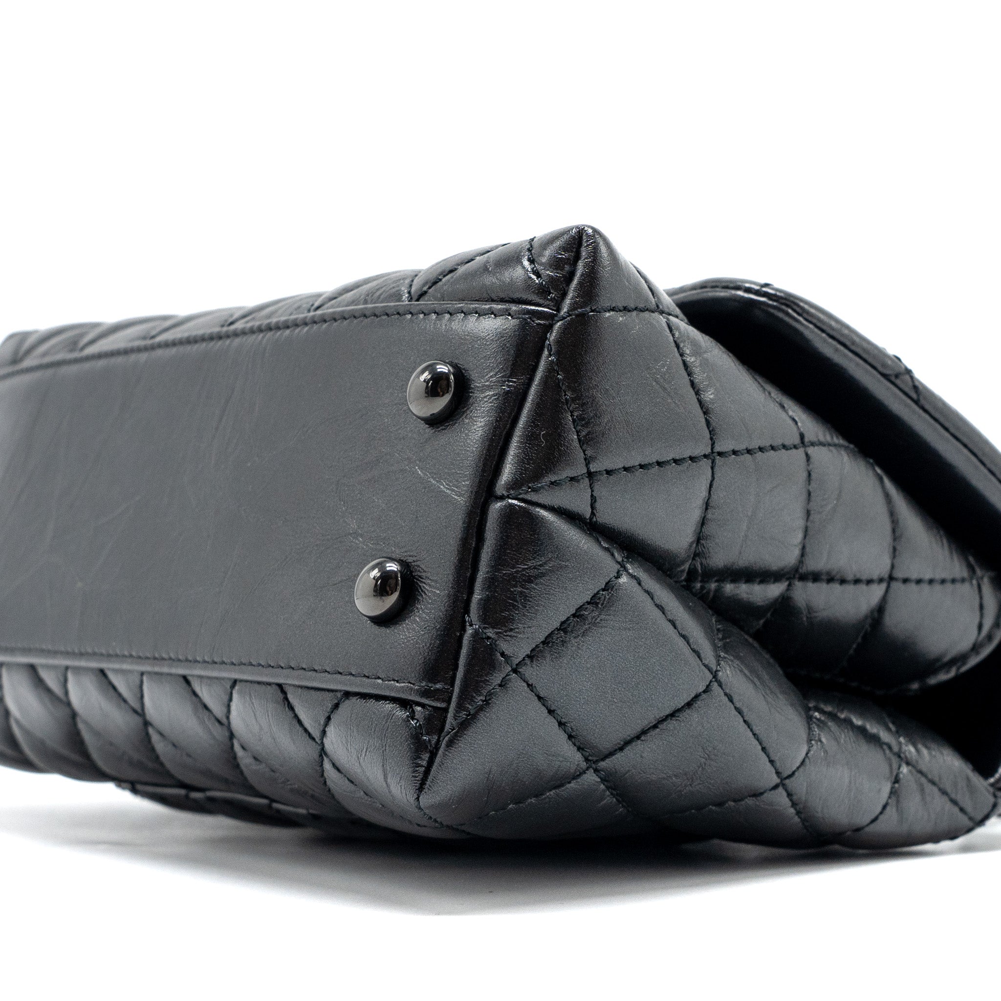 CHANEL SMALL COCO HANDLE AGED CALFSKIN BLACK WITH BLACK HARDWARE