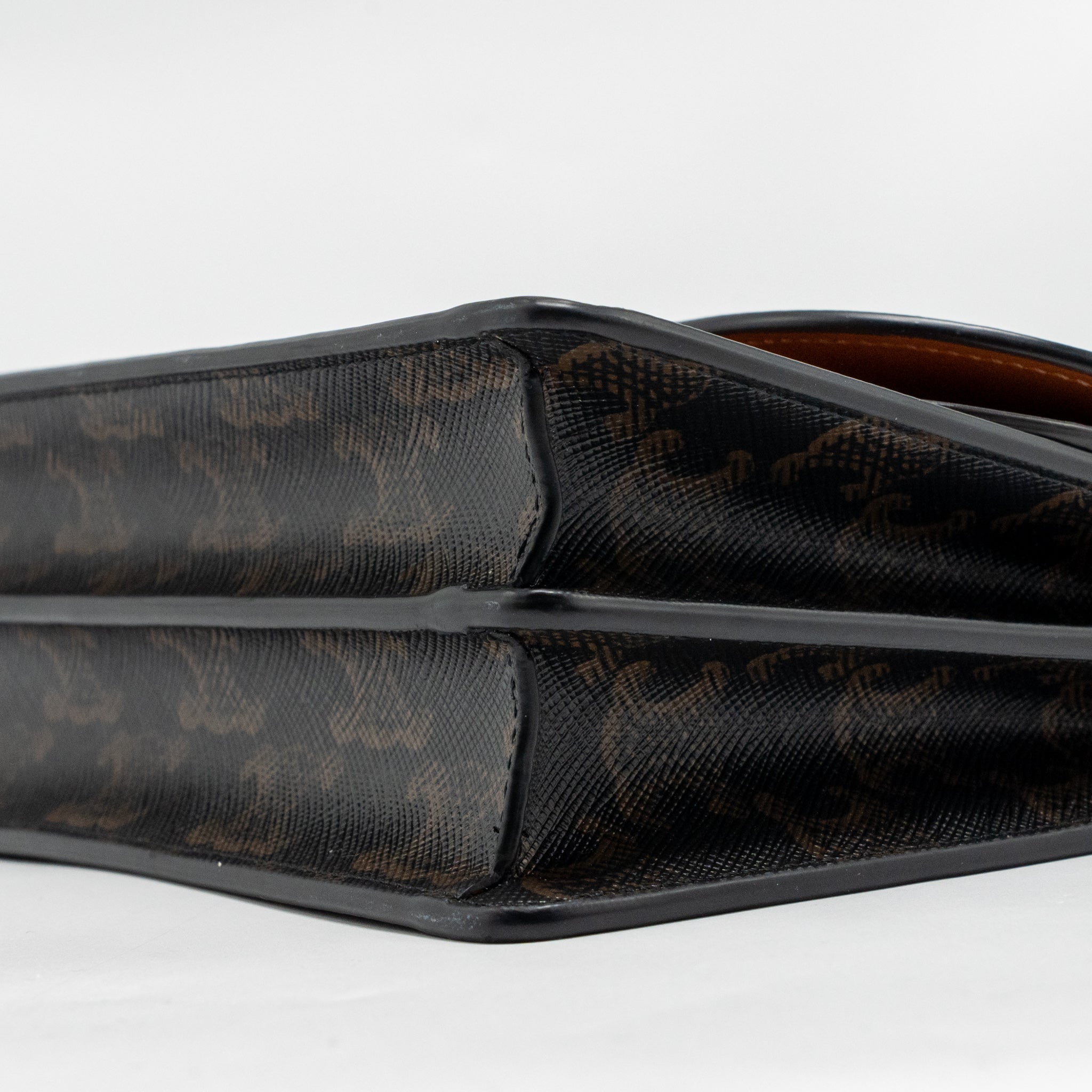 CELINE WALLET ON STRAP TRIOMPHE CANVAS / SMOOTH LAMBSKIN TAN GHW