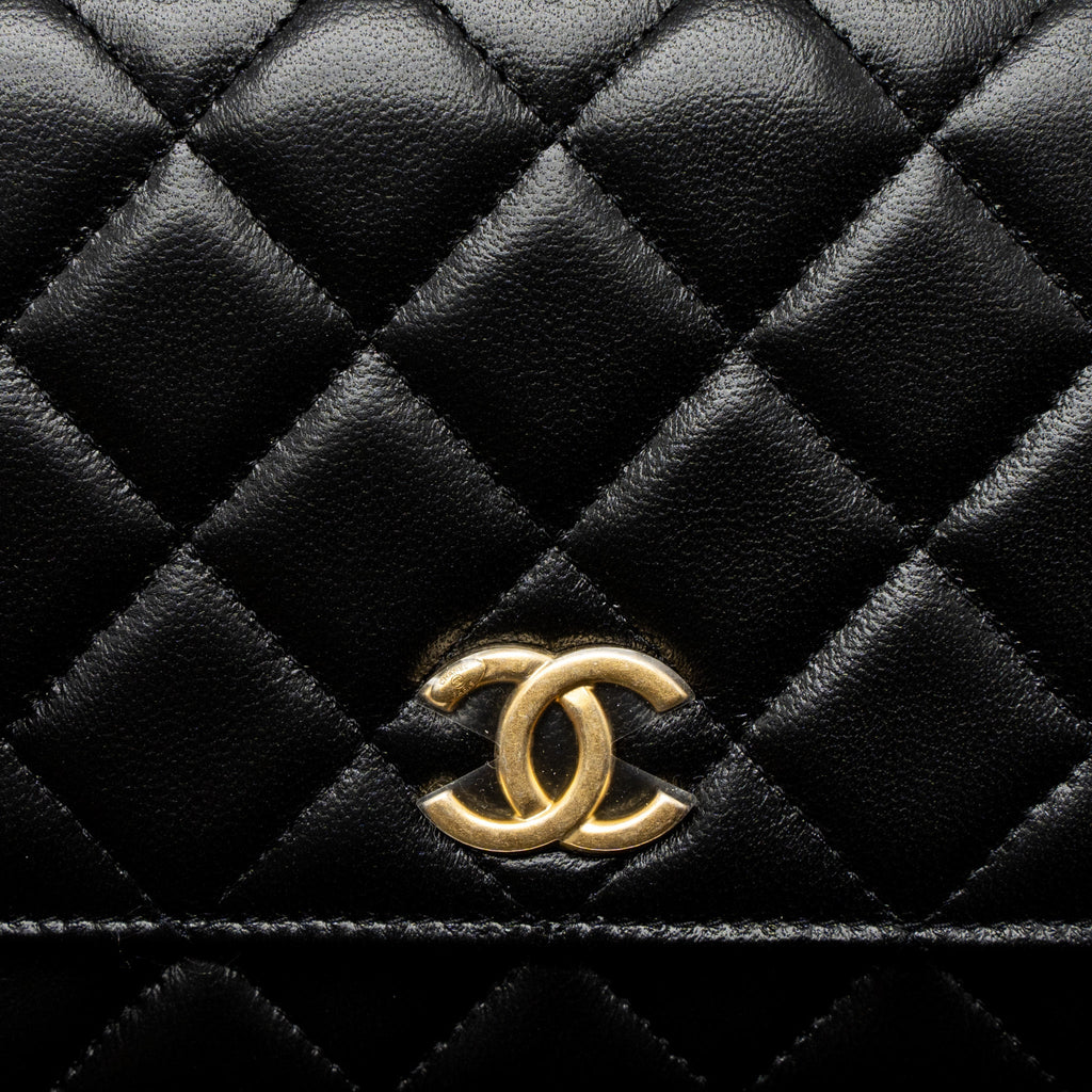 CHANEL DETAIL TOP HANDLE WALLET ON CHAIN LAMBSKIN BLACK BRUSHED GHW (MICROCHIP)