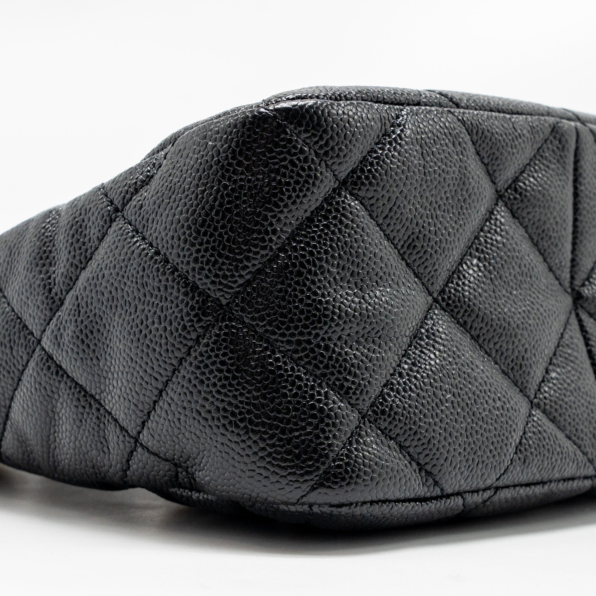 CHANEL QUILTED HOBO CAVIAR BLACK GHW (MICROCHIP)