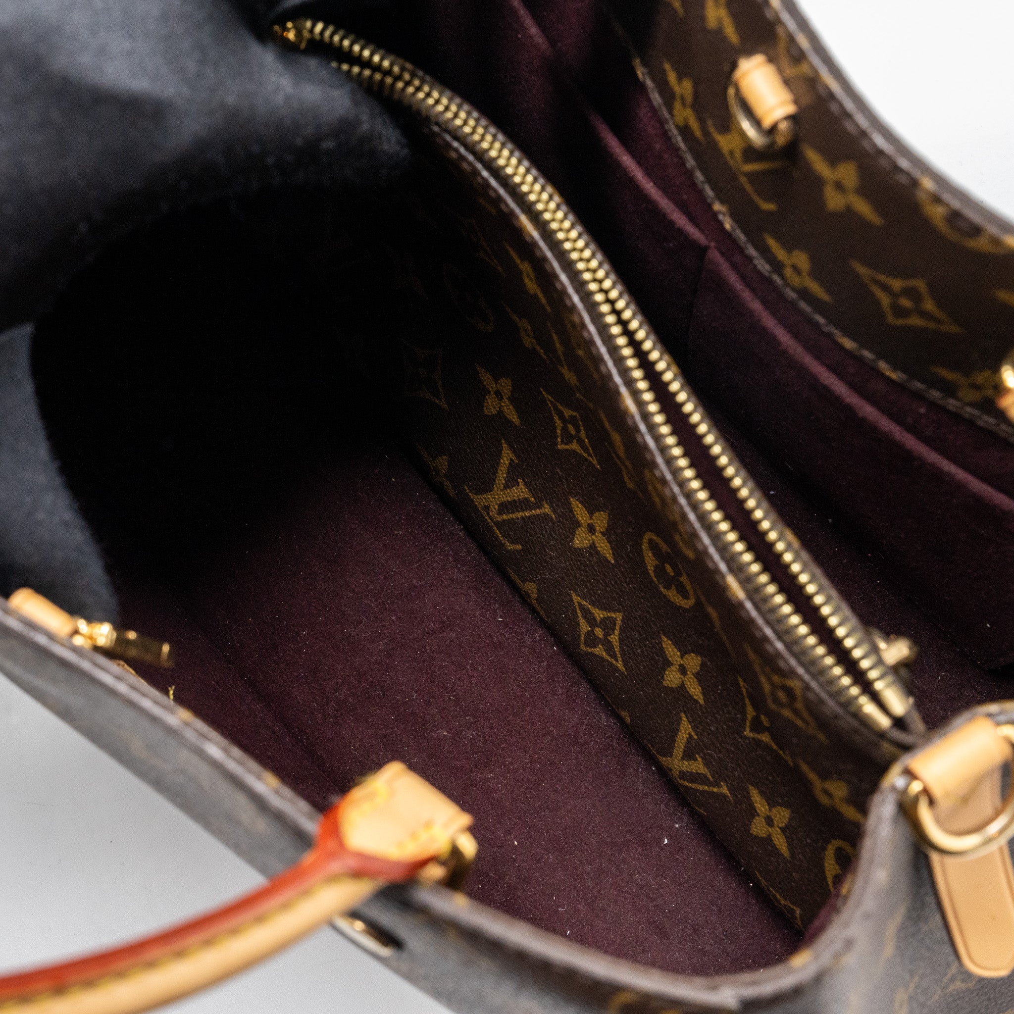 LOUIS VUITTON MONTAIGNE MM MONOGRAM CANVAS GHW