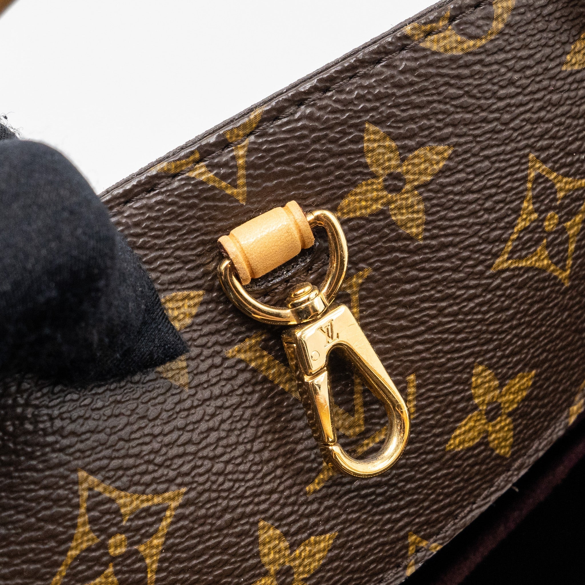 LOUIS VUITTON MONTAIGNE MM MONOGRAM CANVAS GHW