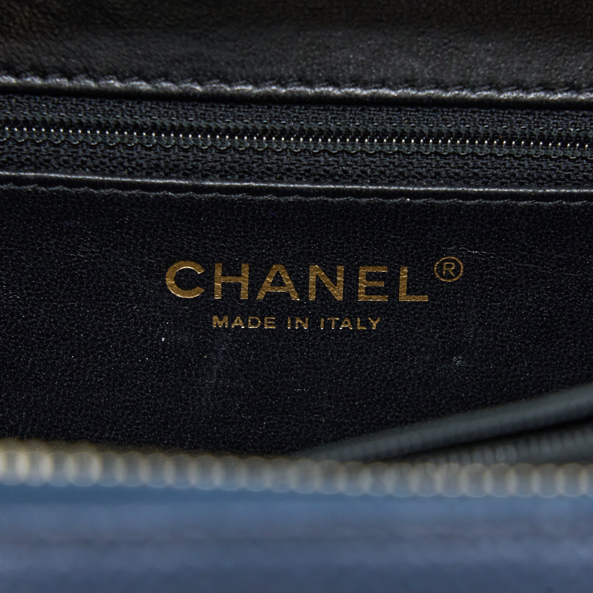 CHANEL MEDIUM FILIGREE VANITY CAMERA BAG CAVIAR BLUE/BLACK GHW