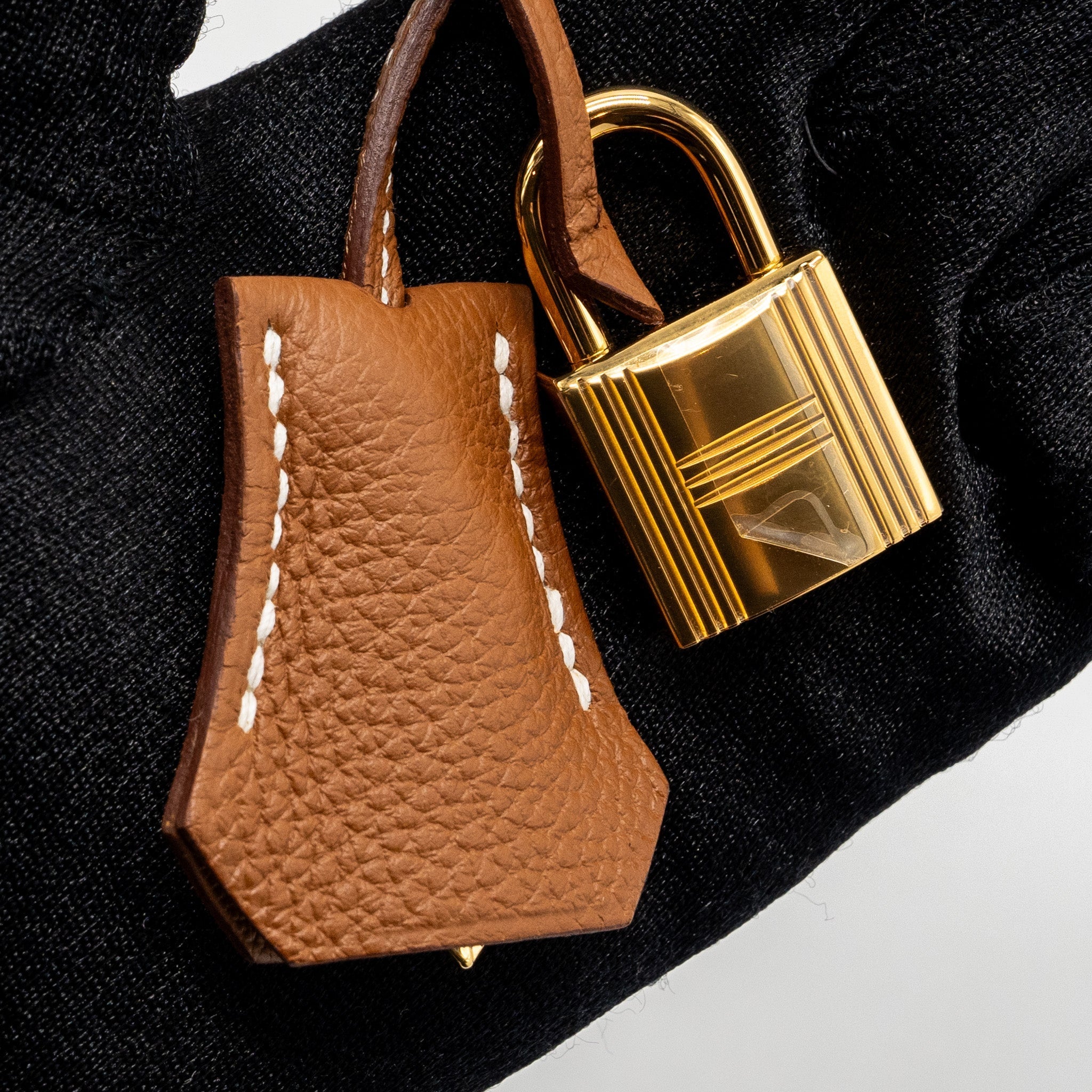 HERMES KELLY 28 TOGO GOLD GHW