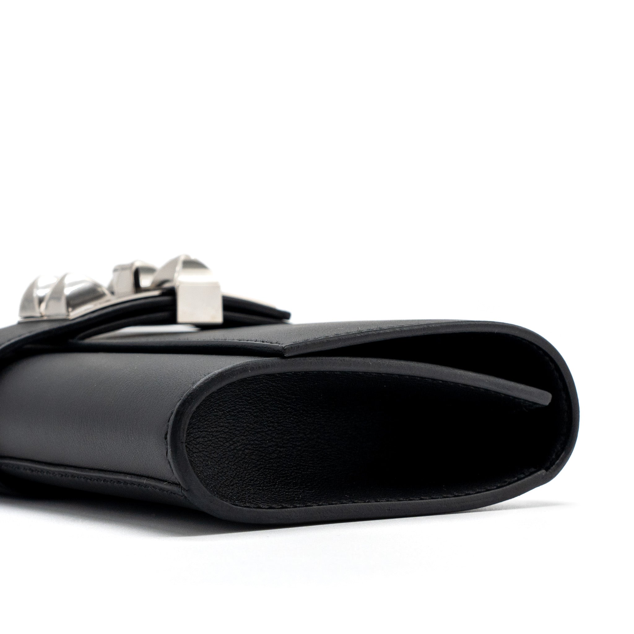 HERMES POCHETTE MEDOR 23 SWIFT BLACK SHW