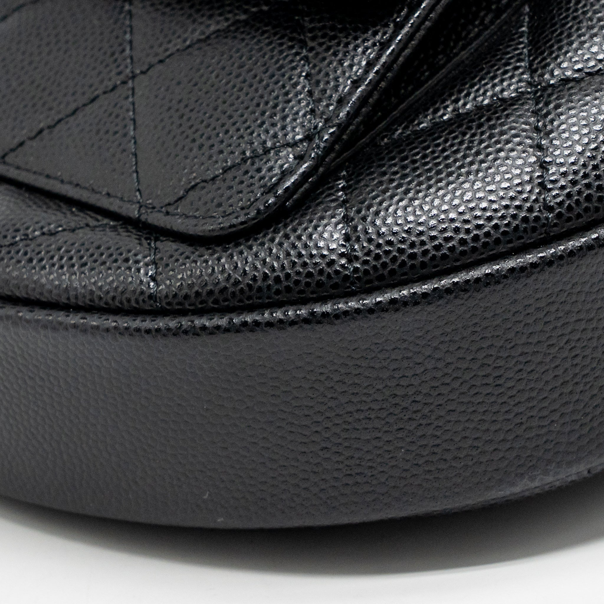 CHANEL 23B ROUND CLUTCH CAVIAR BLACK LGHW (MICROCHIP)