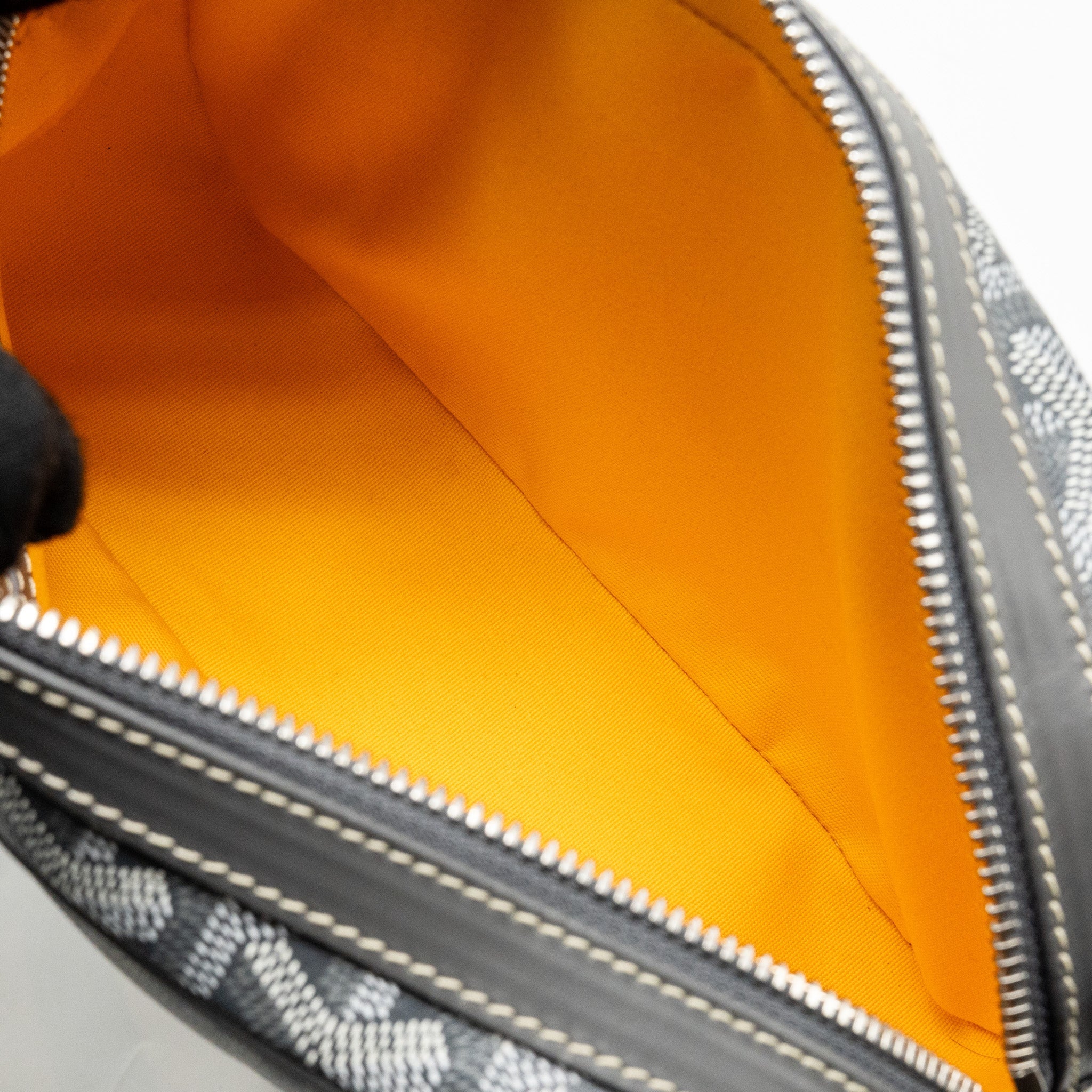 GOYARD CAP VERT PM CROSSBODY BAG GOYARDINE CANVAS/LEATHER GREY SHW