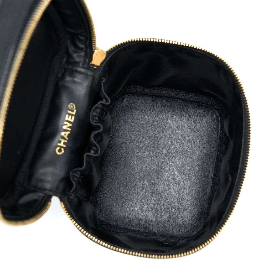 CHANEL VINTAGE VANITY CASE WITH CHAIN CAVIAR BLACK GHW