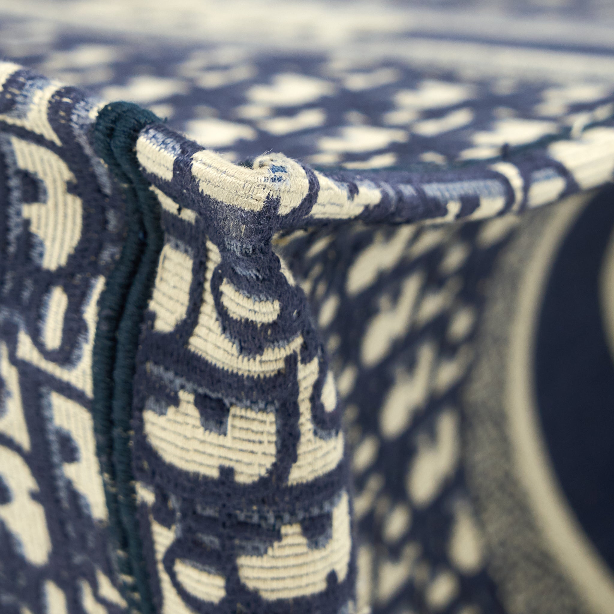 DIOR LARGE BOOK TOTE BLUE BLUE OBLIQUE JACQUARD