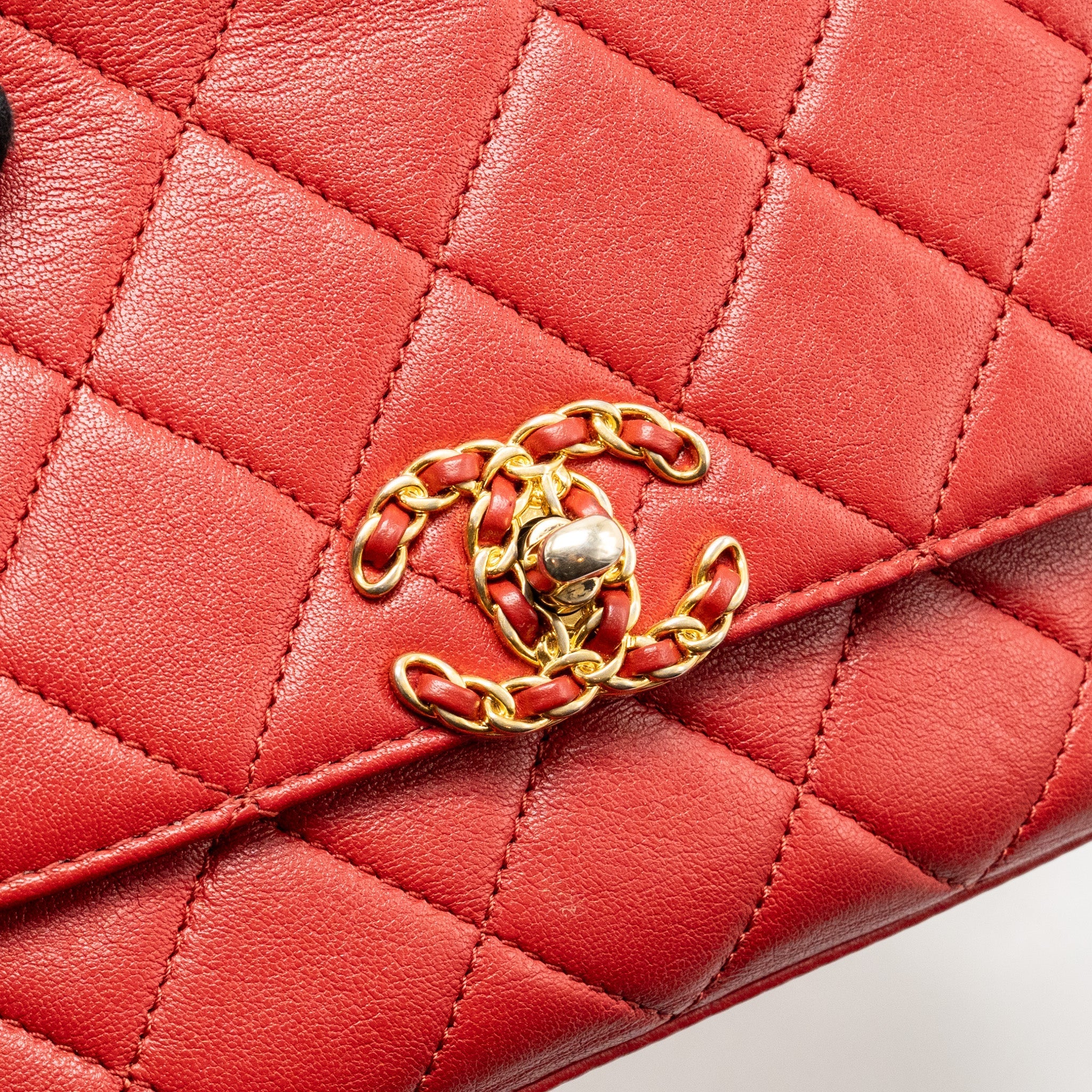 CHANEL CHAIN TOP HANDLE INFINITE FLAP BAG LEATHER RED GHW