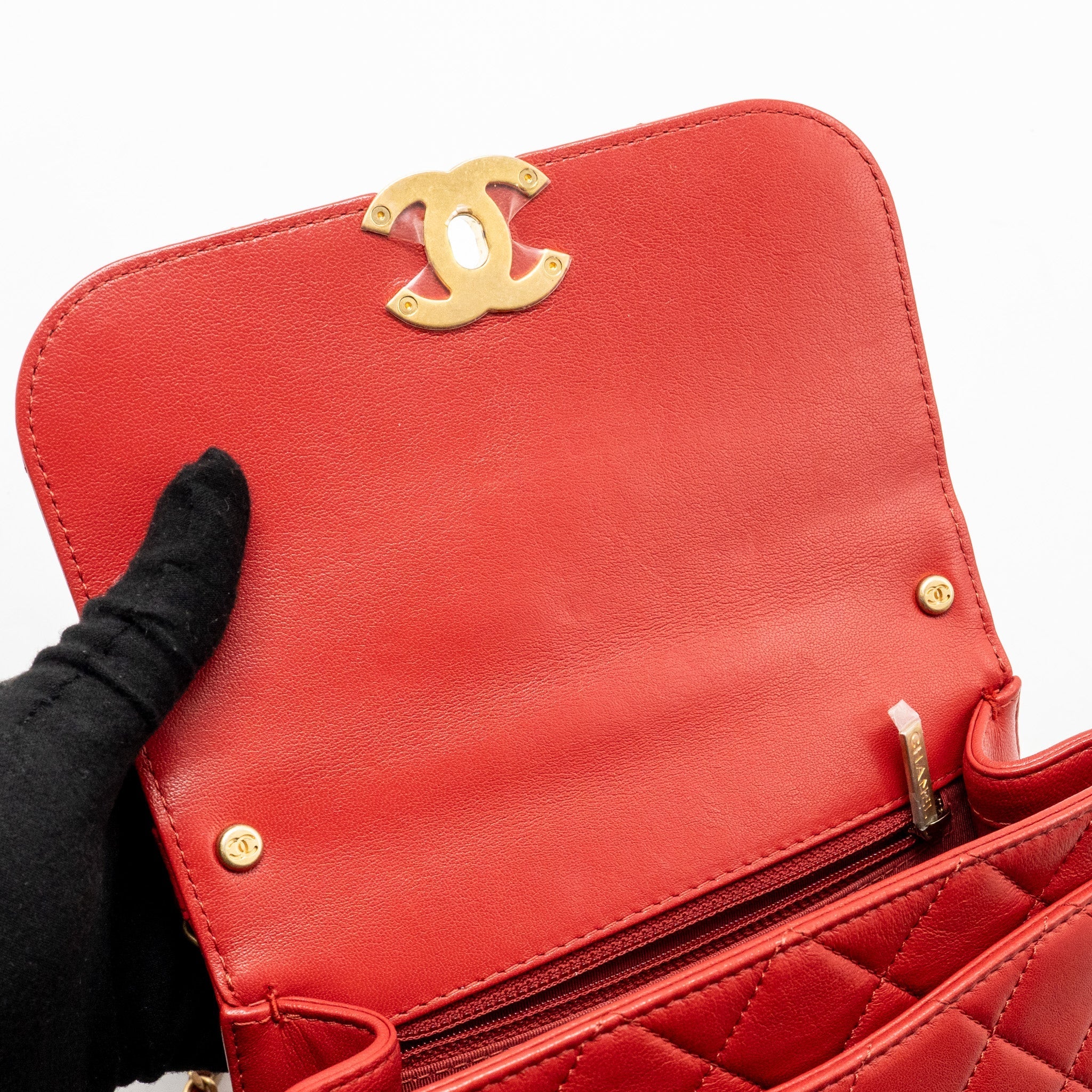 CHANEL CHAIN TOP HANDLE INFINITE FLAP BAG LEATHER RED GHW