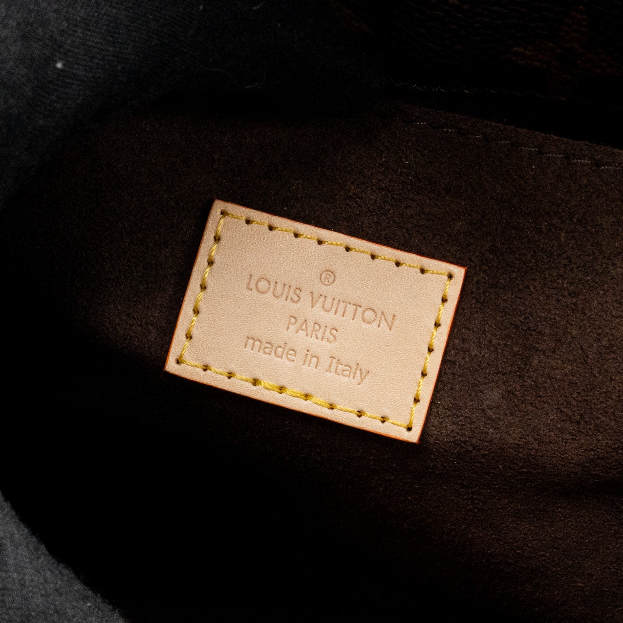 LOUIS VUITTON POCHETTE MÉTIS MONOGRAM CANVAS GHW