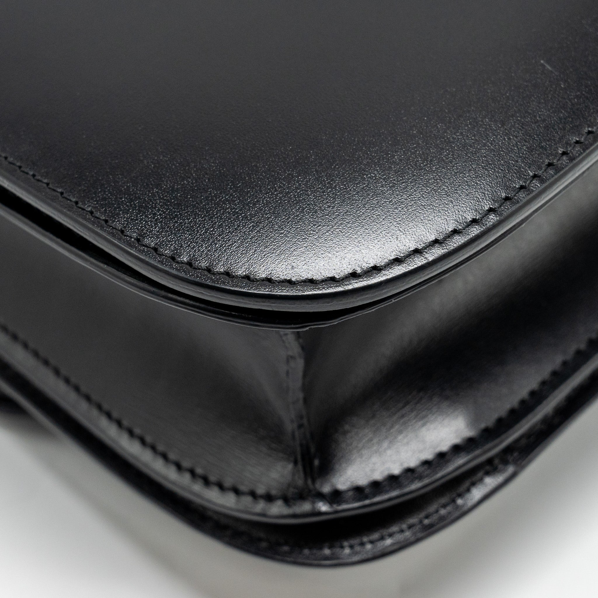 CELINE MEDIUM CLASSIC BOX BAG CALFSKIN BLACK GHW
