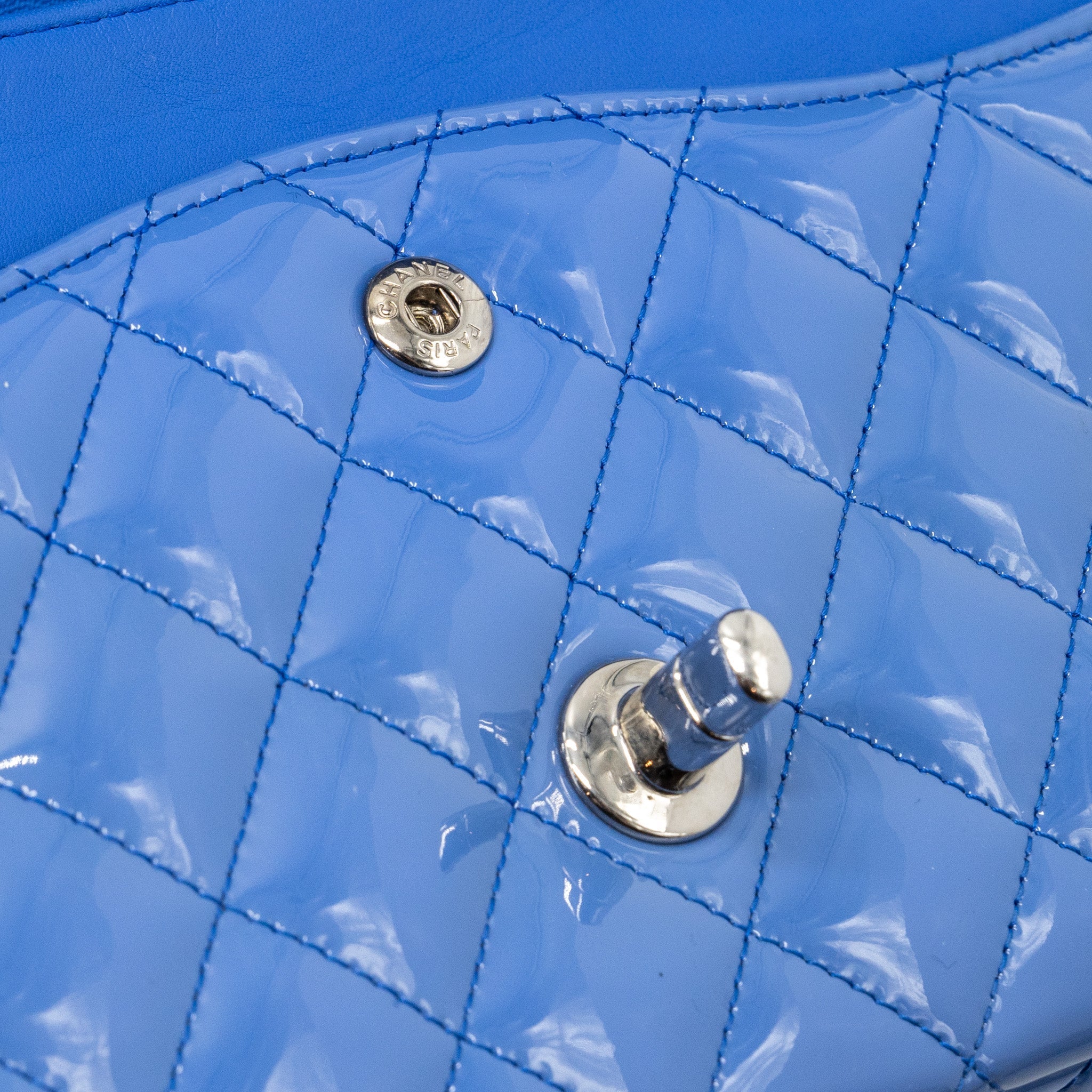 CHANEL MEDIUM CLASSIC DOUBLE FLAP BAG PATENT LIGHT BLUE SHW