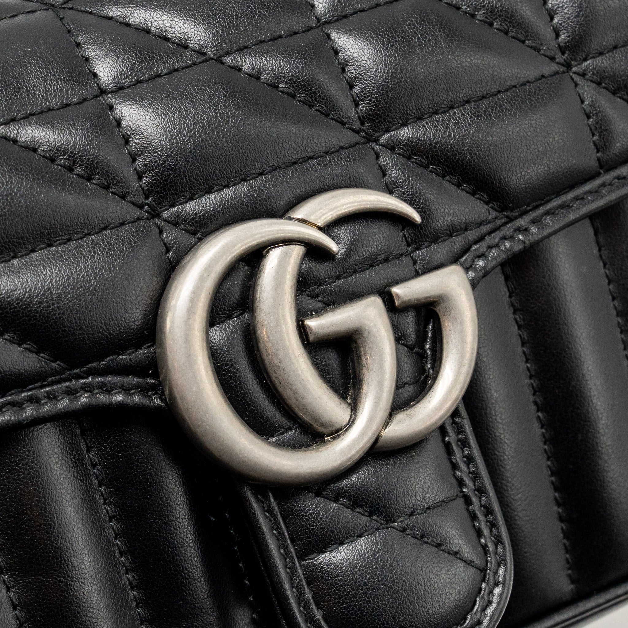 GUCCI SMALL GG MARMONT SHOULDER BAG CALFSKIN BLACK SHW