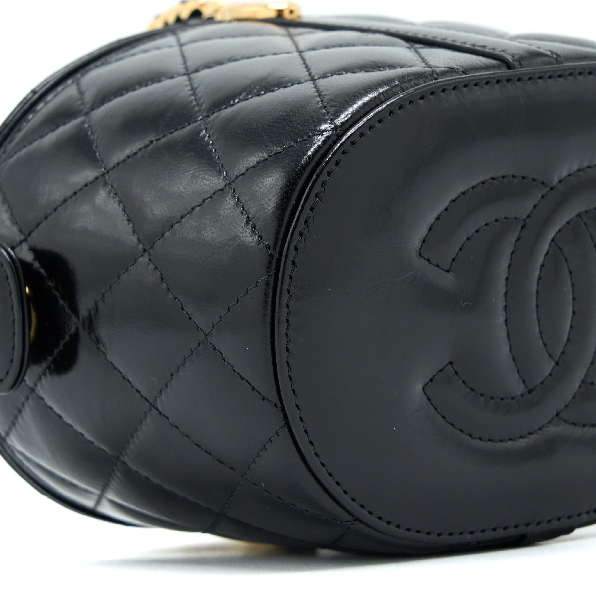 CHANEL 23C FLAP BUCKET BAG LAMBSKIN BLACK GHW (MICROCHIP)